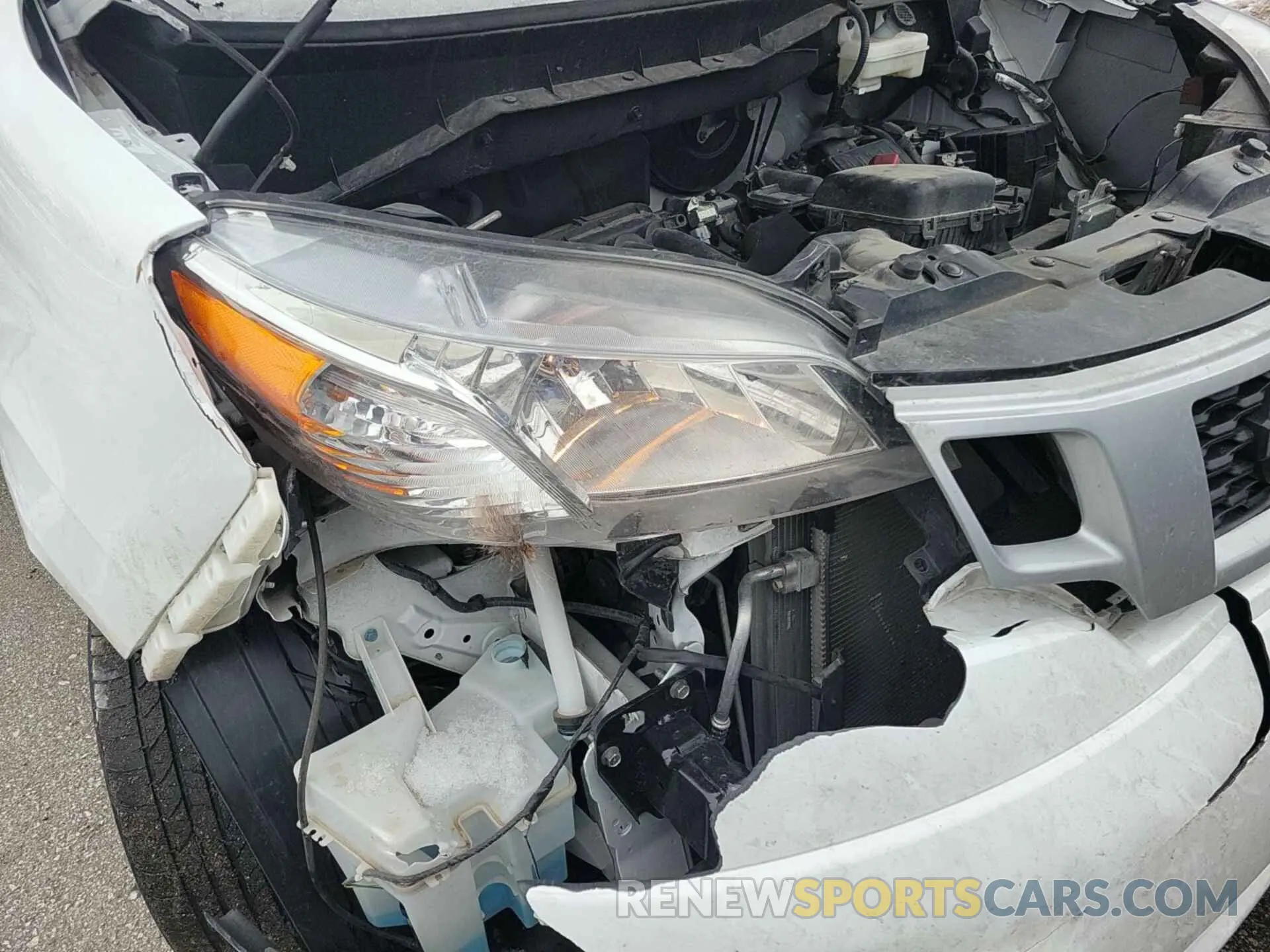 12 Photograph of a damaged car 3N6CM0KN1MK702818 NISSAN NV200 2021
