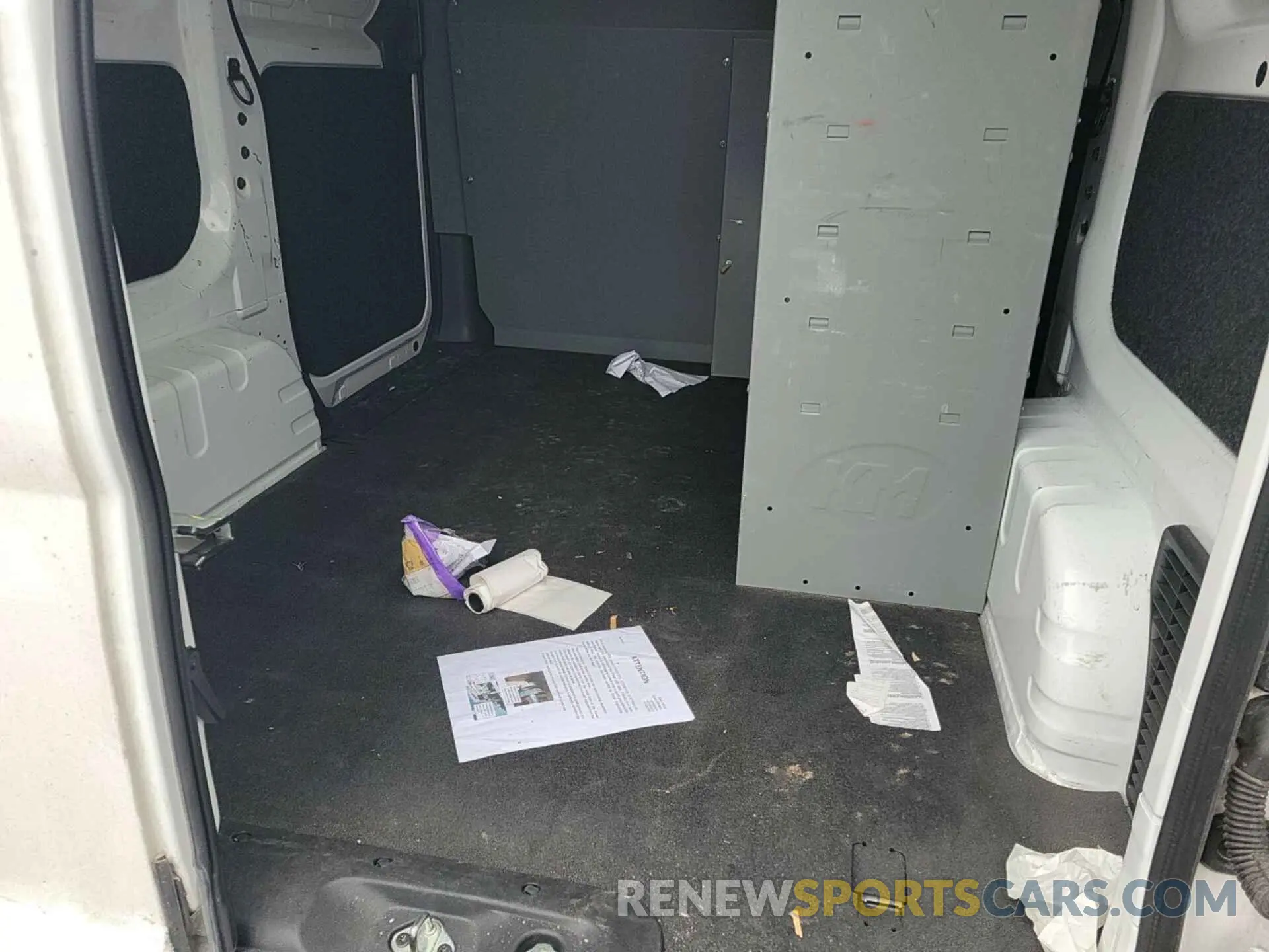 22 Photograph of a damaged car 3N6CM0KN1MK702818 NISSAN NV200 2021