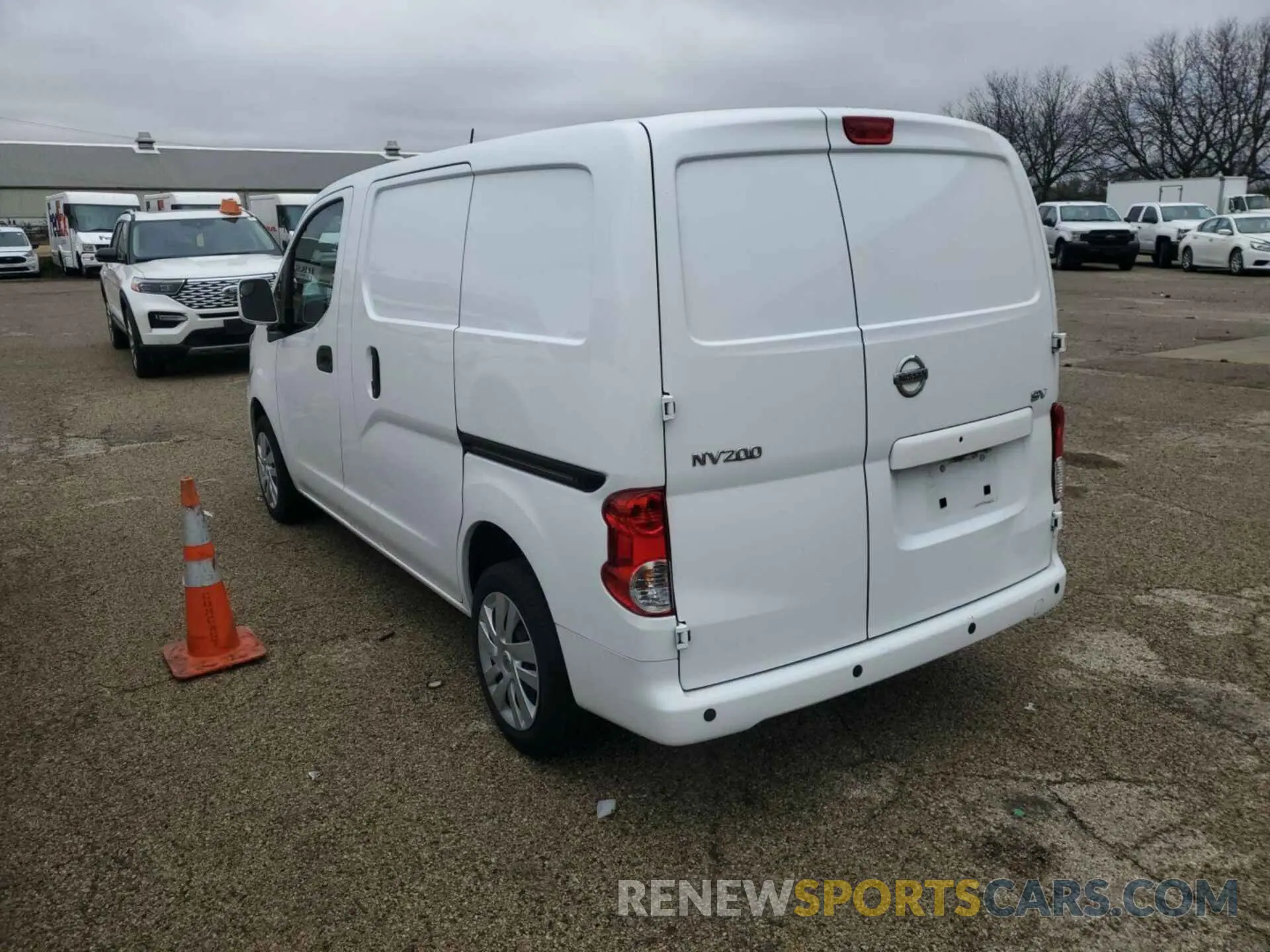 24 Photograph of a damaged car 3N6CM0KN6MK703284 NISSAN NV200 2021