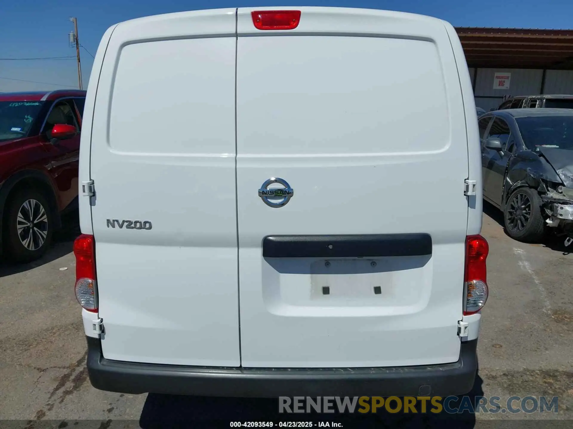 16 Photograph of a damaged car 3N6CM0KNXMK707824 NISSAN NV200 2021