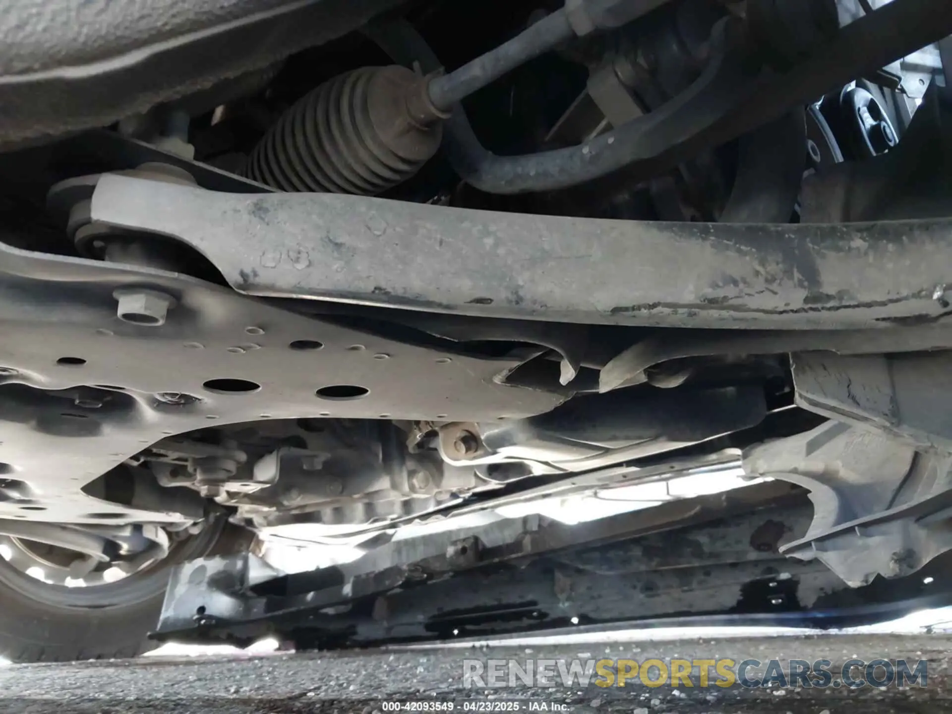 19 Photograph of a damaged car 3N6CM0KNXMK707824 NISSAN NV200 2021