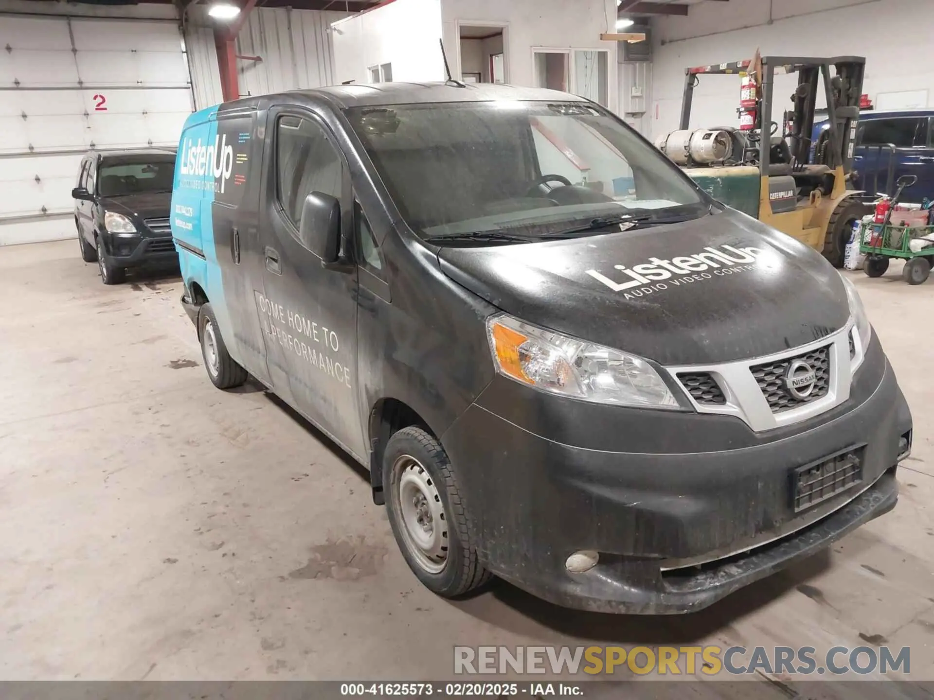 1 Photograph of a damaged car 3N6CM0KN1LK695092 NISSAN NV200  CARGO 2020