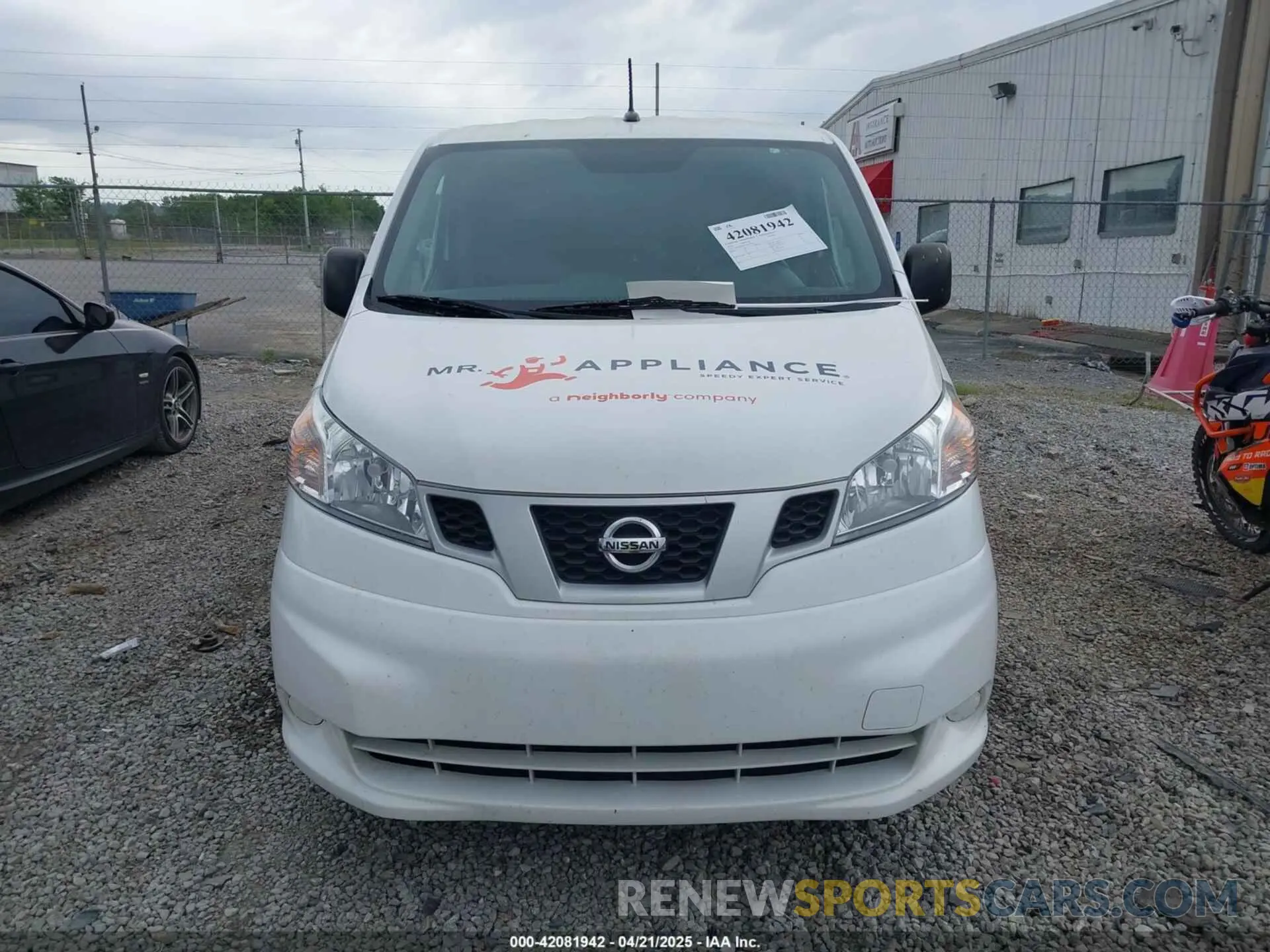 12 Photograph of a damaged car 3N6CM0KN1LK703482 NISSAN NV200  CARGO 2020