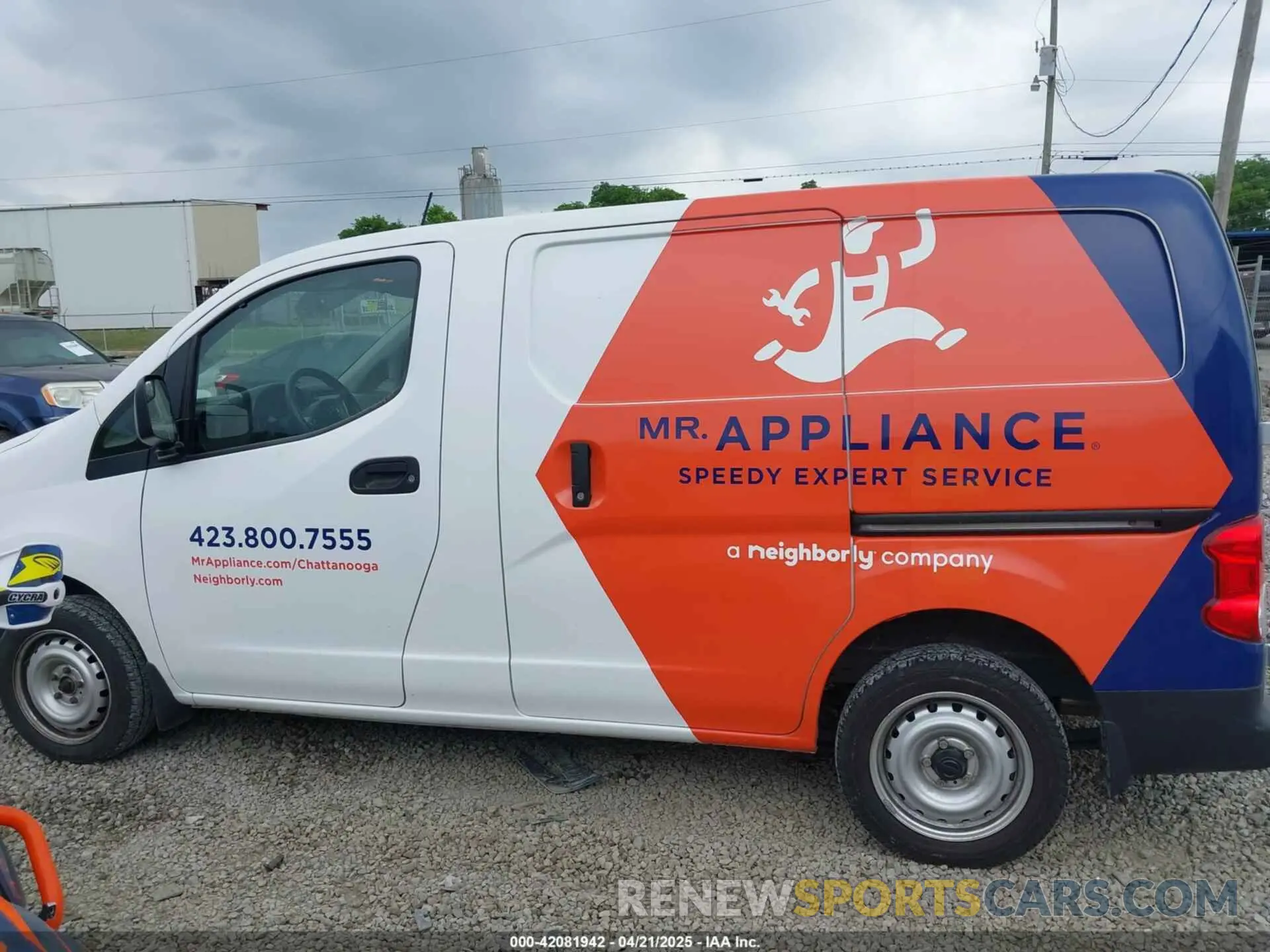 14 Photograph of a damaged car 3N6CM0KN1LK703482 NISSAN NV200  CARGO 2020