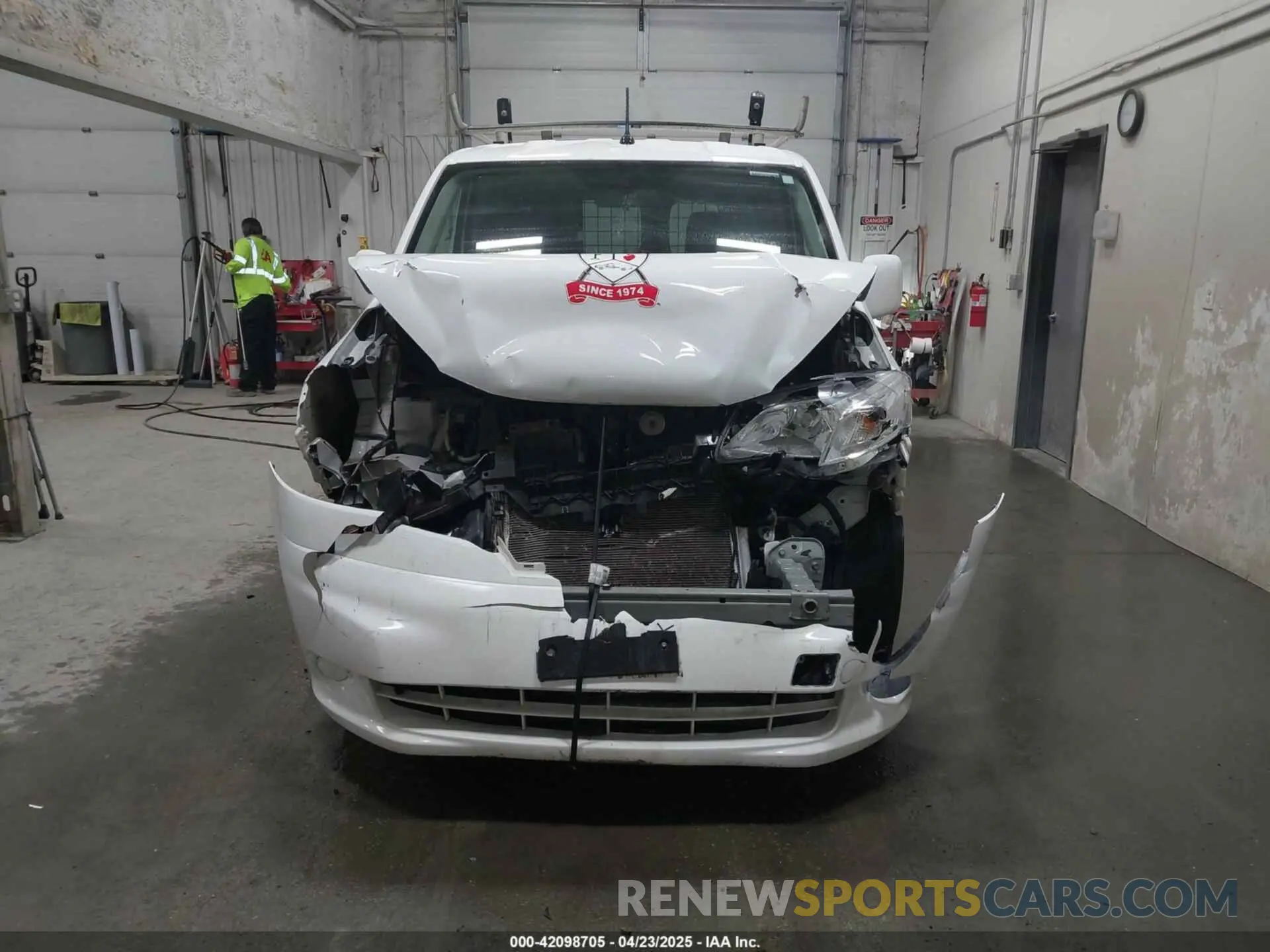 12 Photograph of a damaged car 3N6CM0KN1LK706933 NISSAN NV200  CARGO 2020