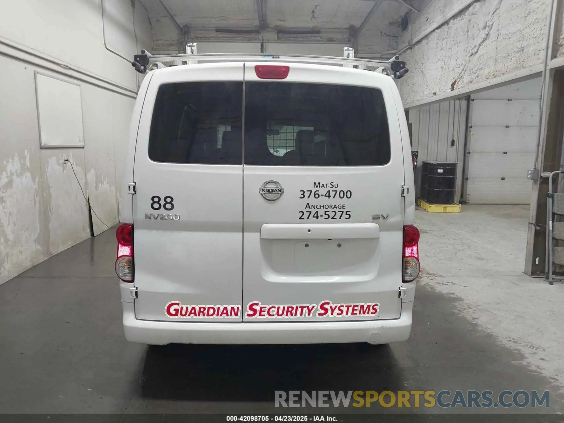 16 Photograph of a damaged car 3N6CM0KN1LK706933 NISSAN NV200  CARGO 2020