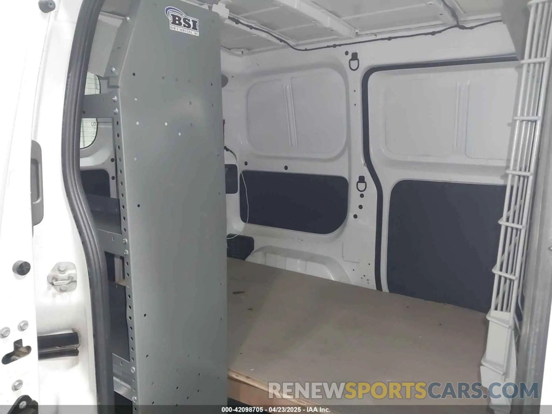 8 Photograph of a damaged car 3N6CM0KN1LK706933 NISSAN NV200  CARGO 2020