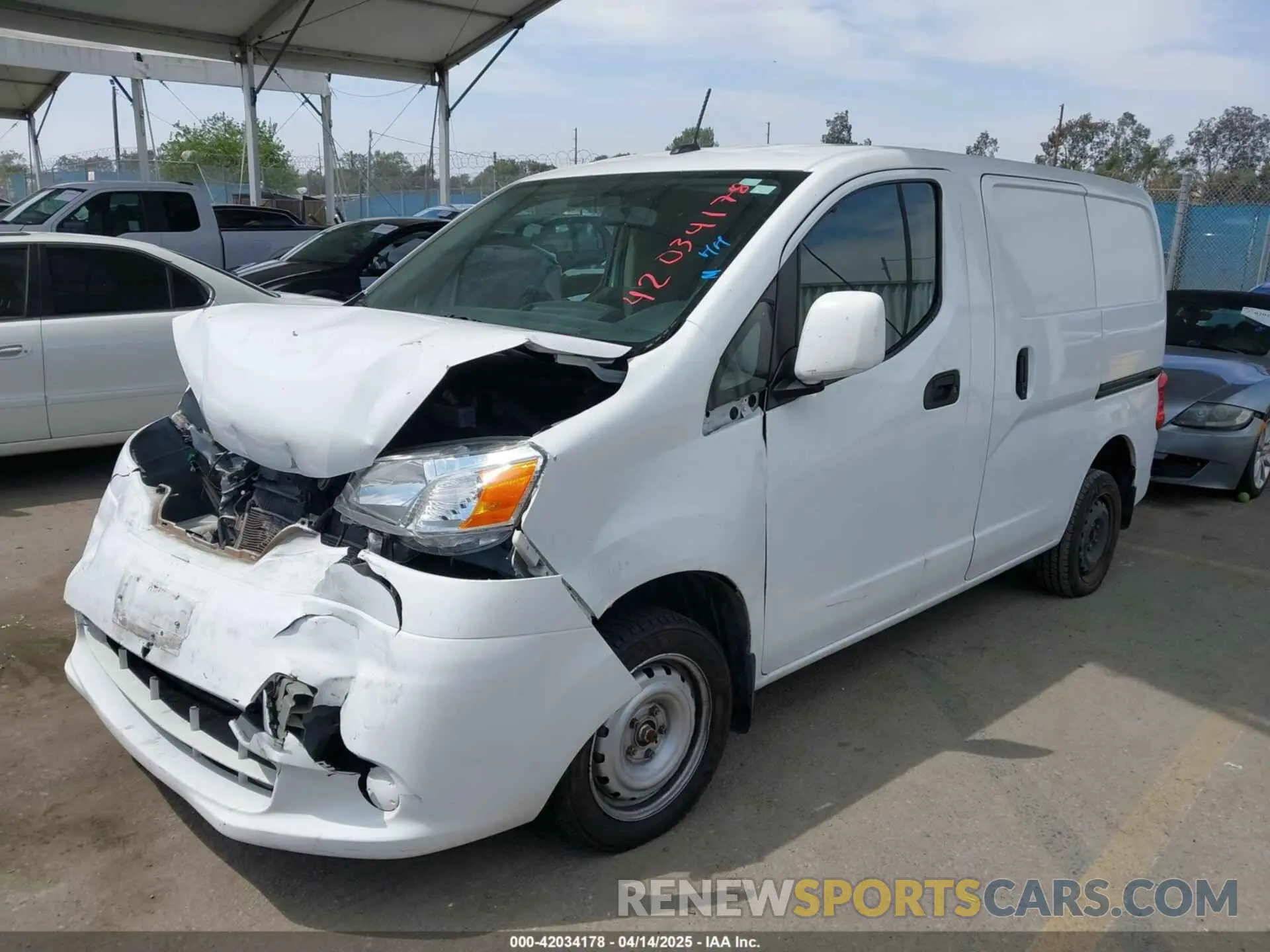 2 Photograph of a damaged car 3N6CM0KN2LK707170 NISSAN NV200  CARGO 2020