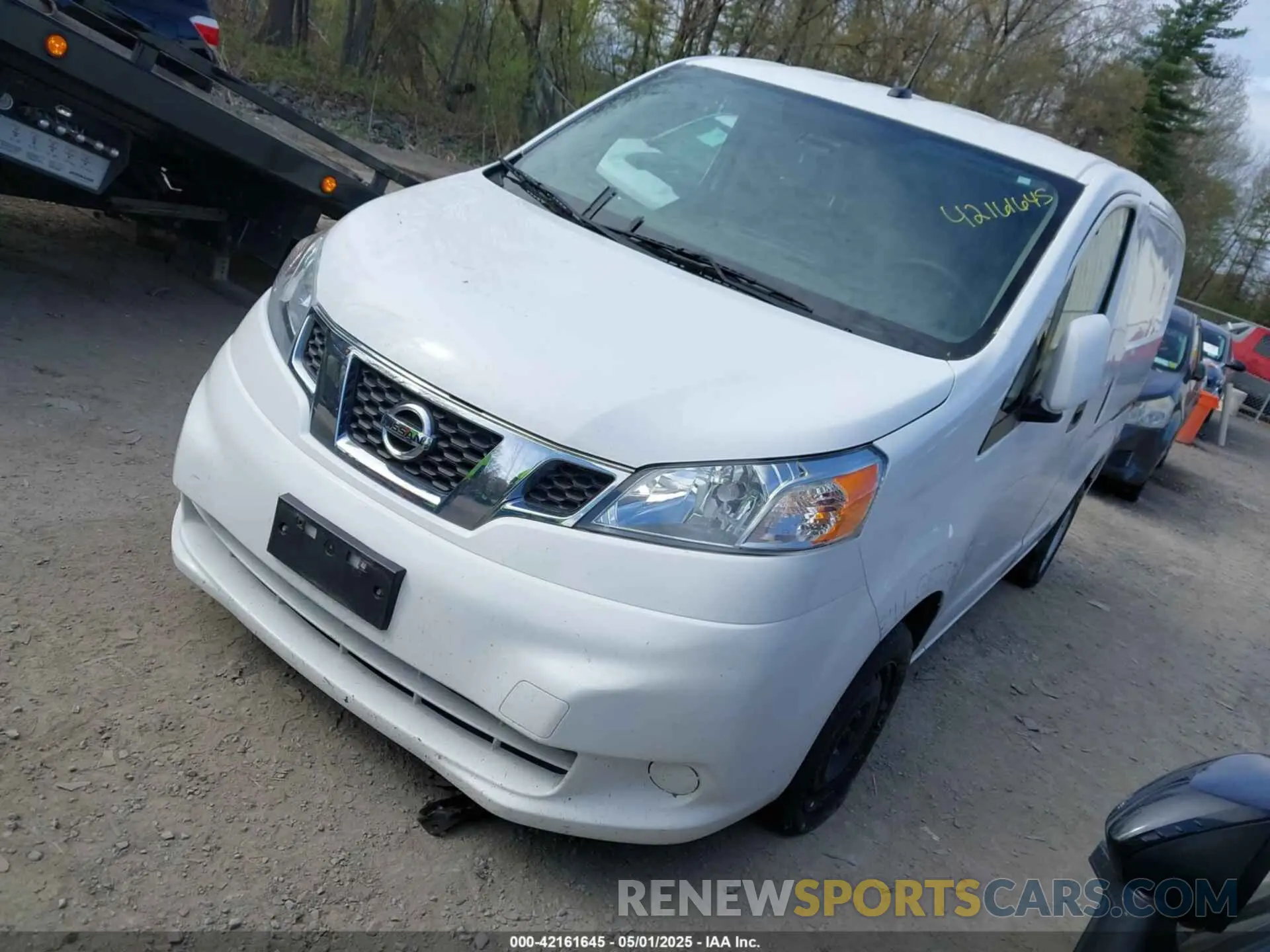 2 Photograph of a damaged car 3N6CM0KN3LK690346 NISSAN NV200  CARGO 2020