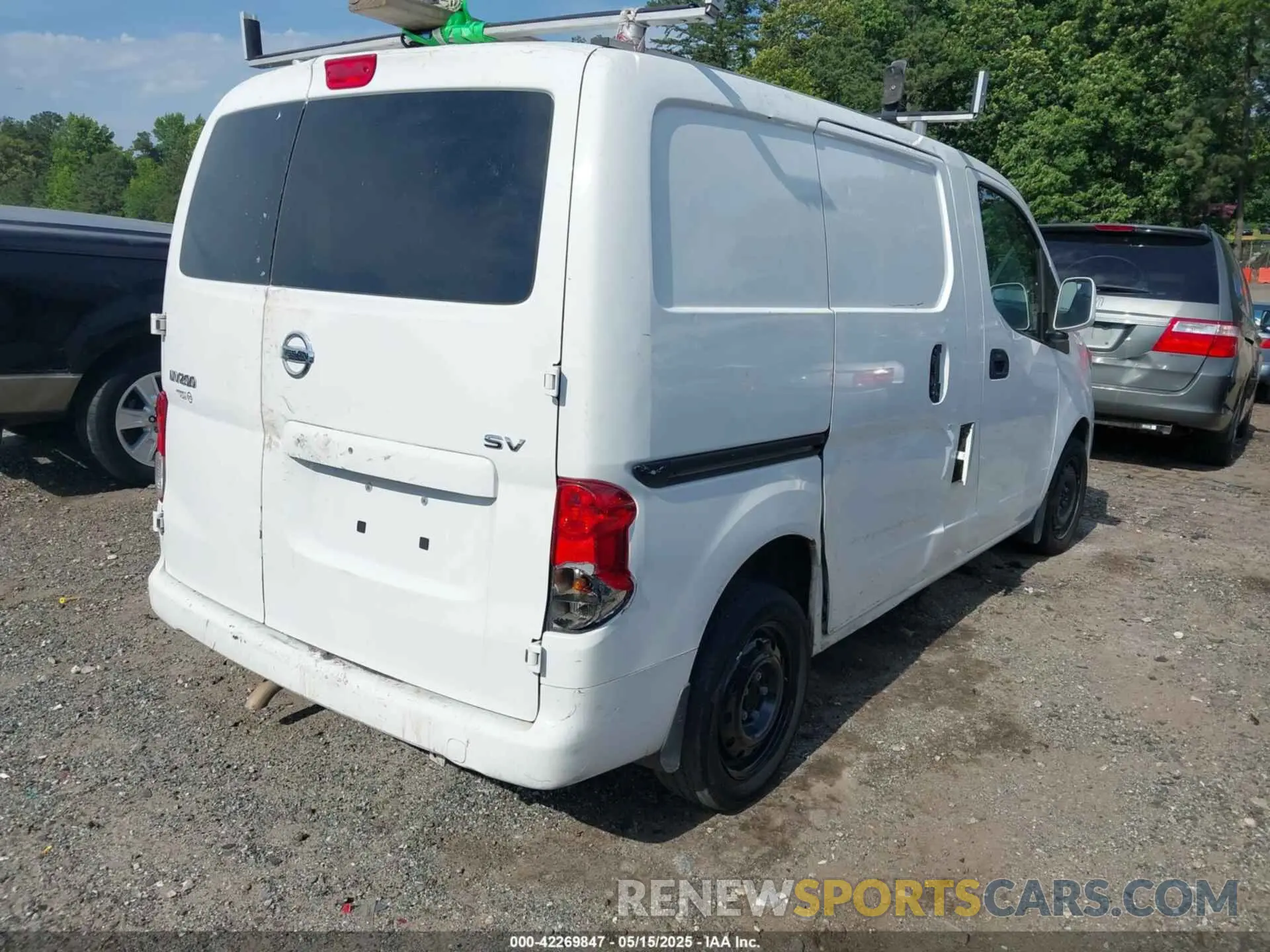 4 Photograph of a damaged car 3N6CM0KN3LK693280 NISSAN NV200  CARGO 2020