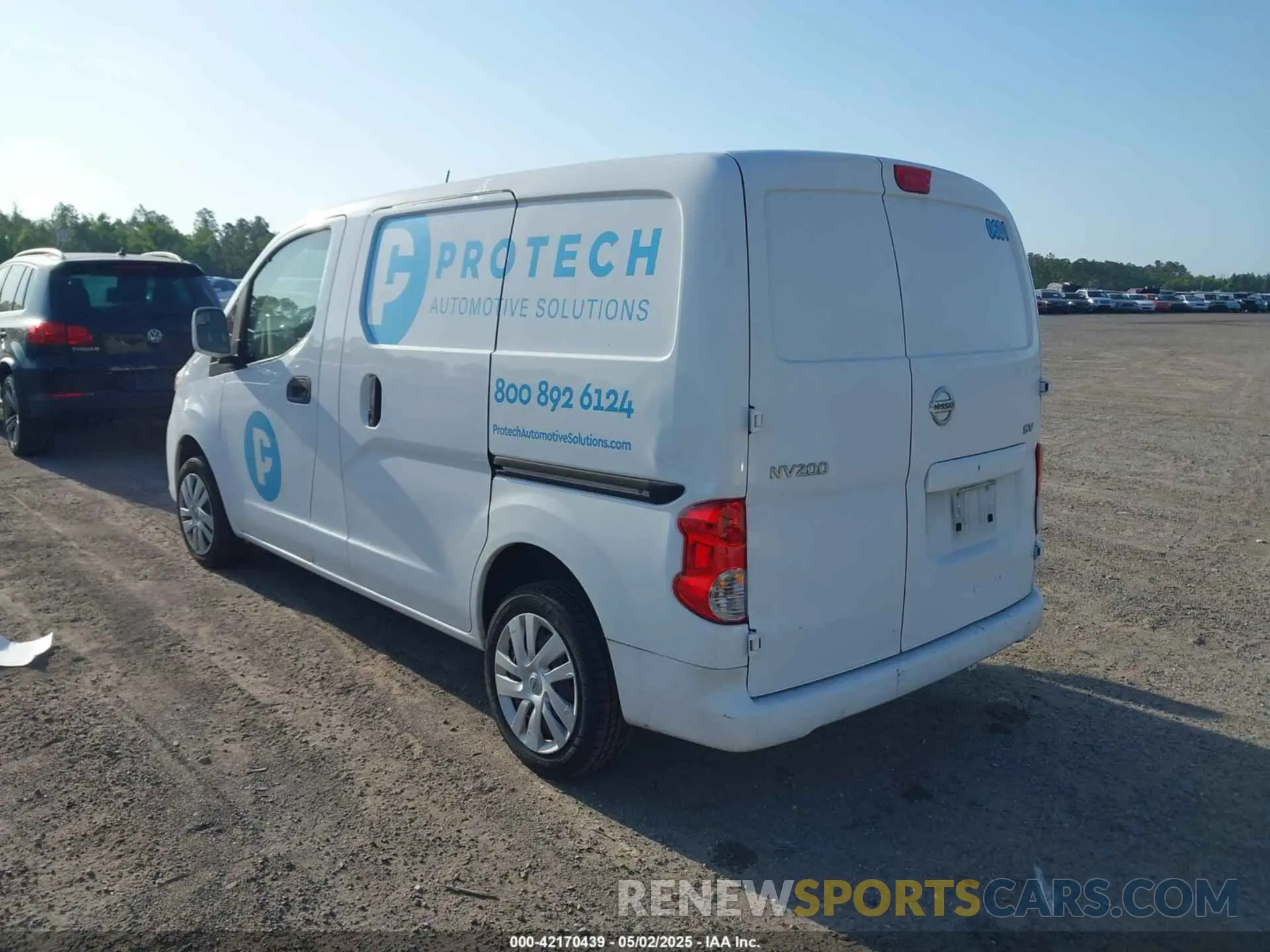 3 Photograph of a damaged car 3N6CM0KN3LK694753 NISSAN NV200  CARGO 2020