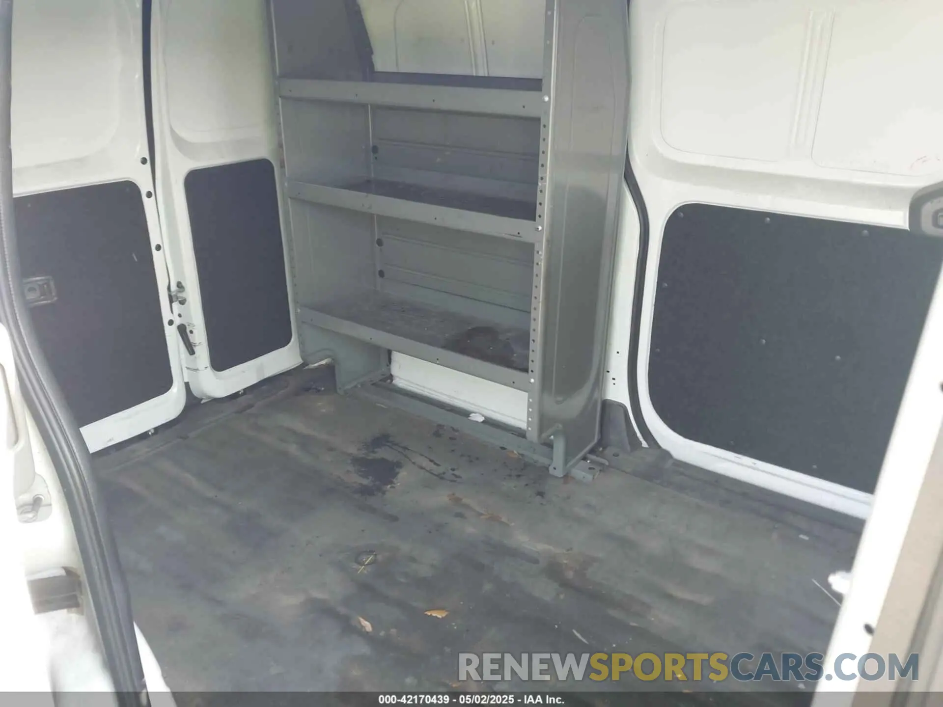 8 Photograph of a damaged car 3N6CM0KN3LK694753 NISSAN NV200  CARGO 2020