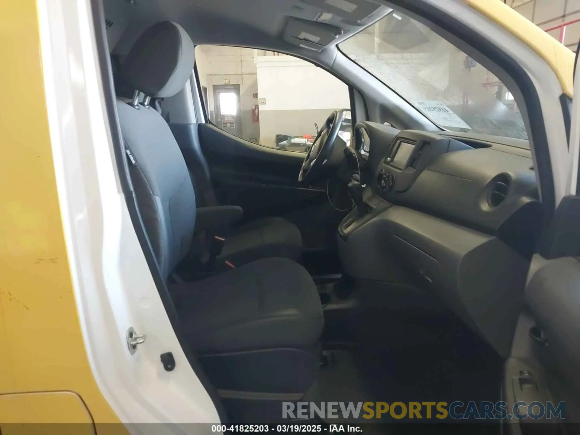 5 Photograph of a damaged car 3N6CM0KN3LK709901 NISSAN NV200  CARGO 2020