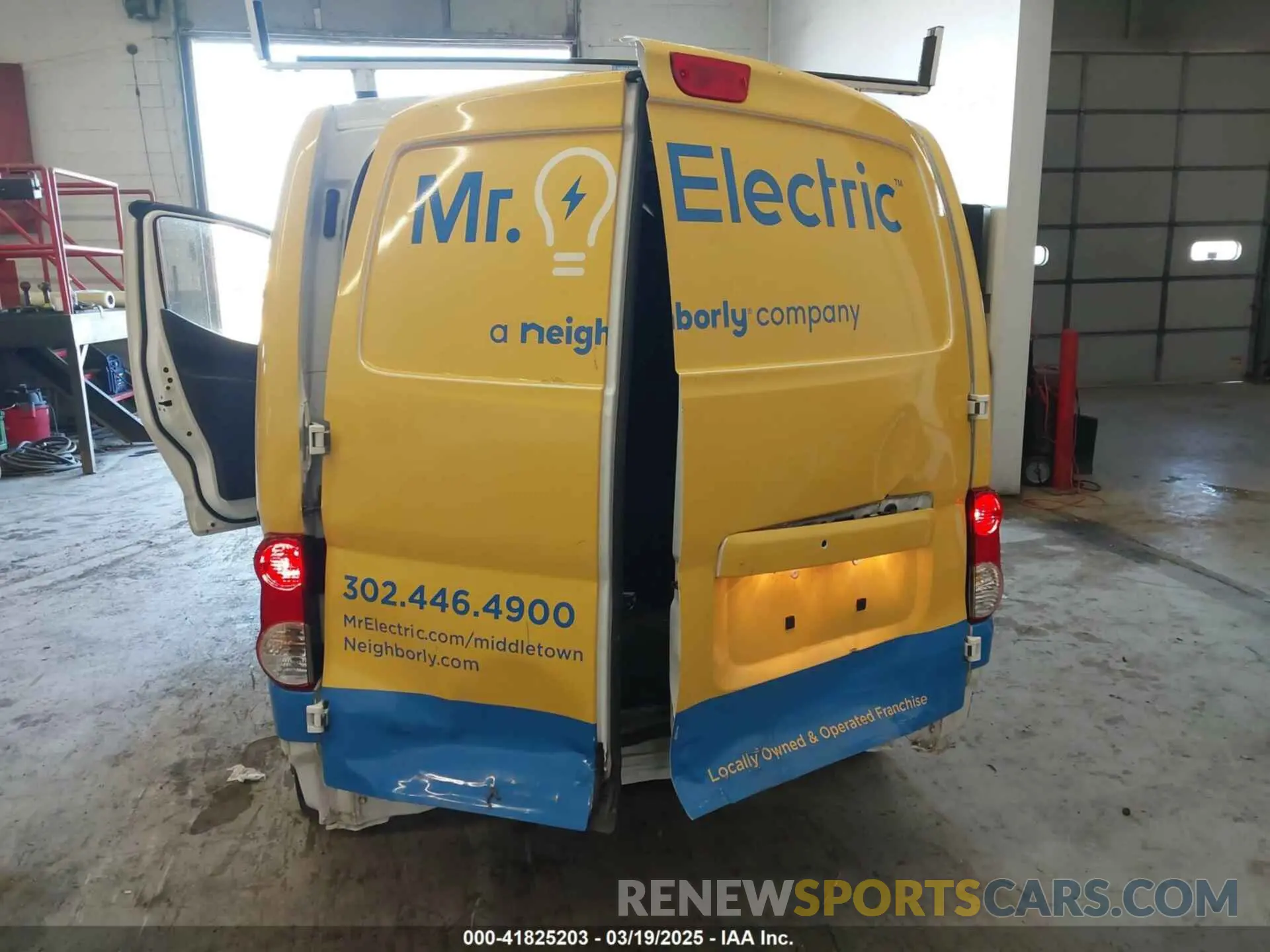 6 Photograph of a damaged car 3N6CM0KN3LK709901 NISSAN NV200  CARGO 2020