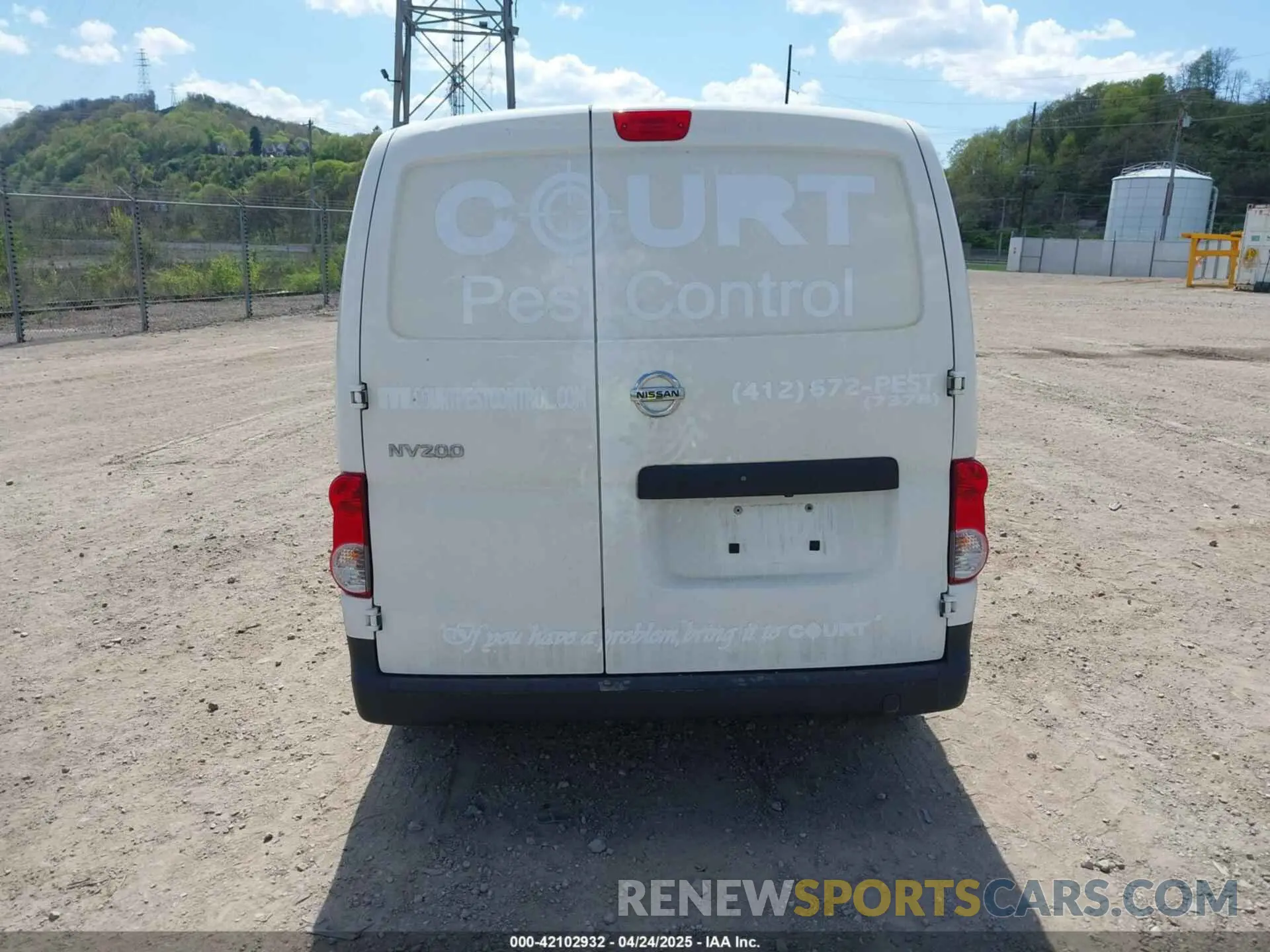17 Photograph of a damaged car 3N6CM0KN6LK702859 NISSAN NV200  CARGO 2020