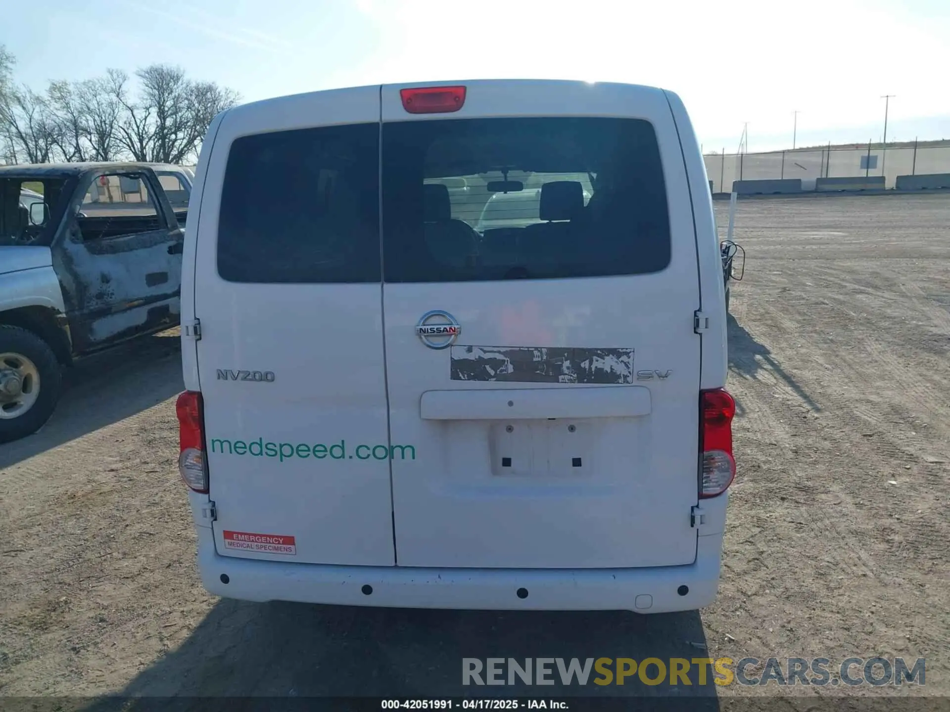17 Photograph of a damaged car 3N6CM0KN7LK705236 NISSAN NV200  CARGO 2020