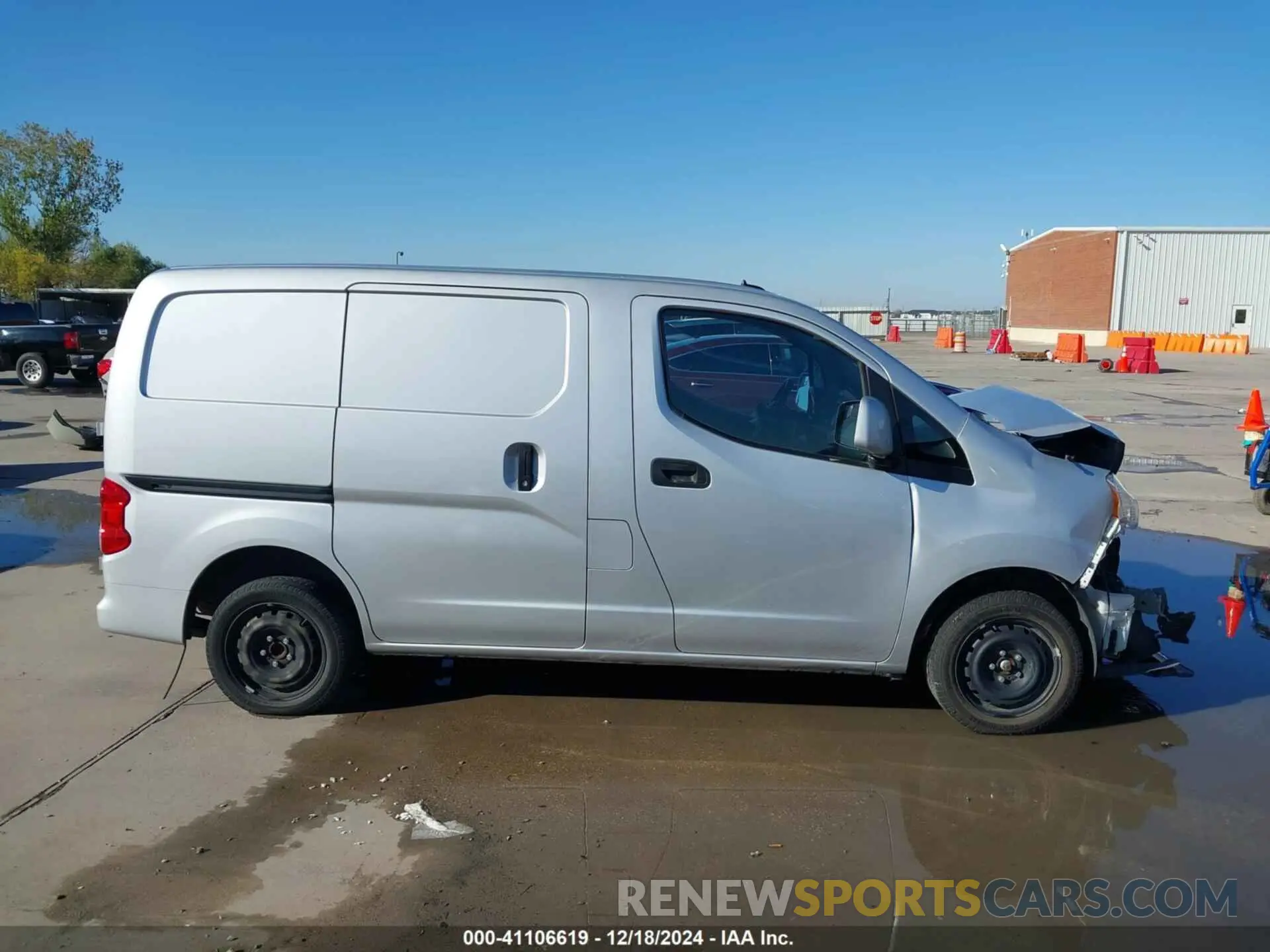 14 Photograph of a damaged car 3N6CM0KN9LK696801 NISSAN NV200  CARGO 2020