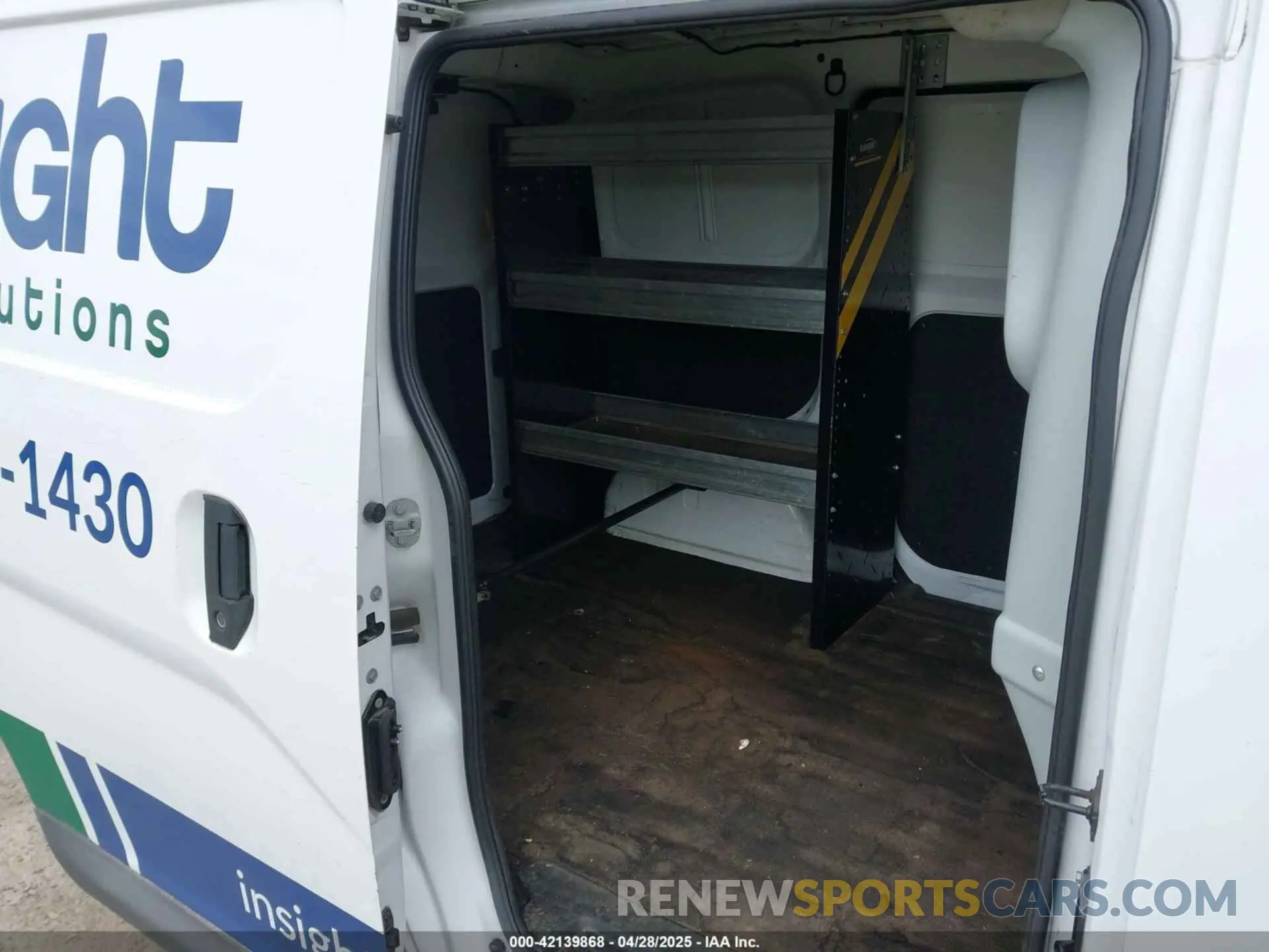 8 Photograph of a damaged car 3N6CM0KNXLK691784 NISSAN NV200  CARGO 2020
