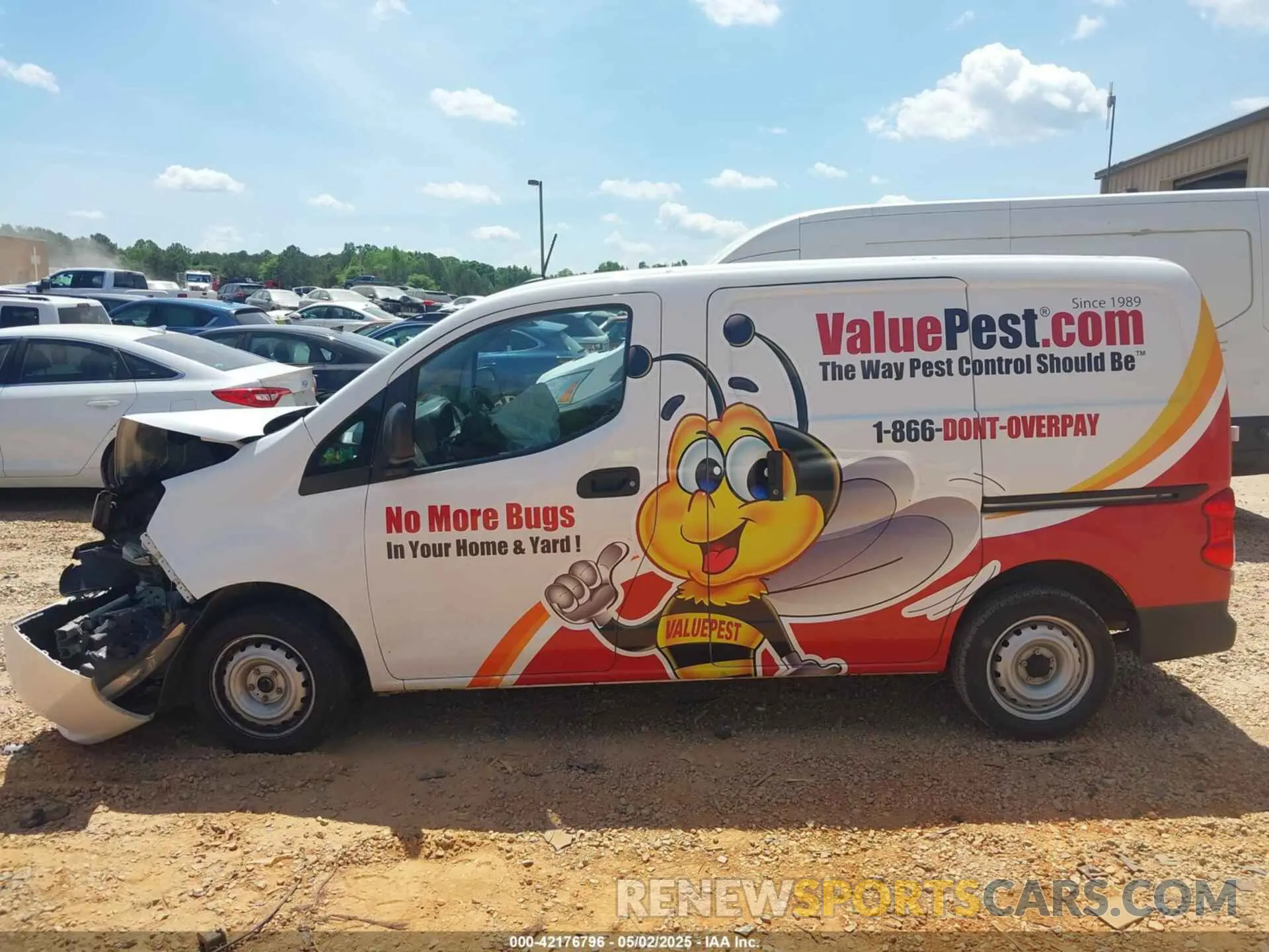 14 Photograph of a damaged car 3N6CM0KNXLK696709 NISSAN NV200  CARGO 2020