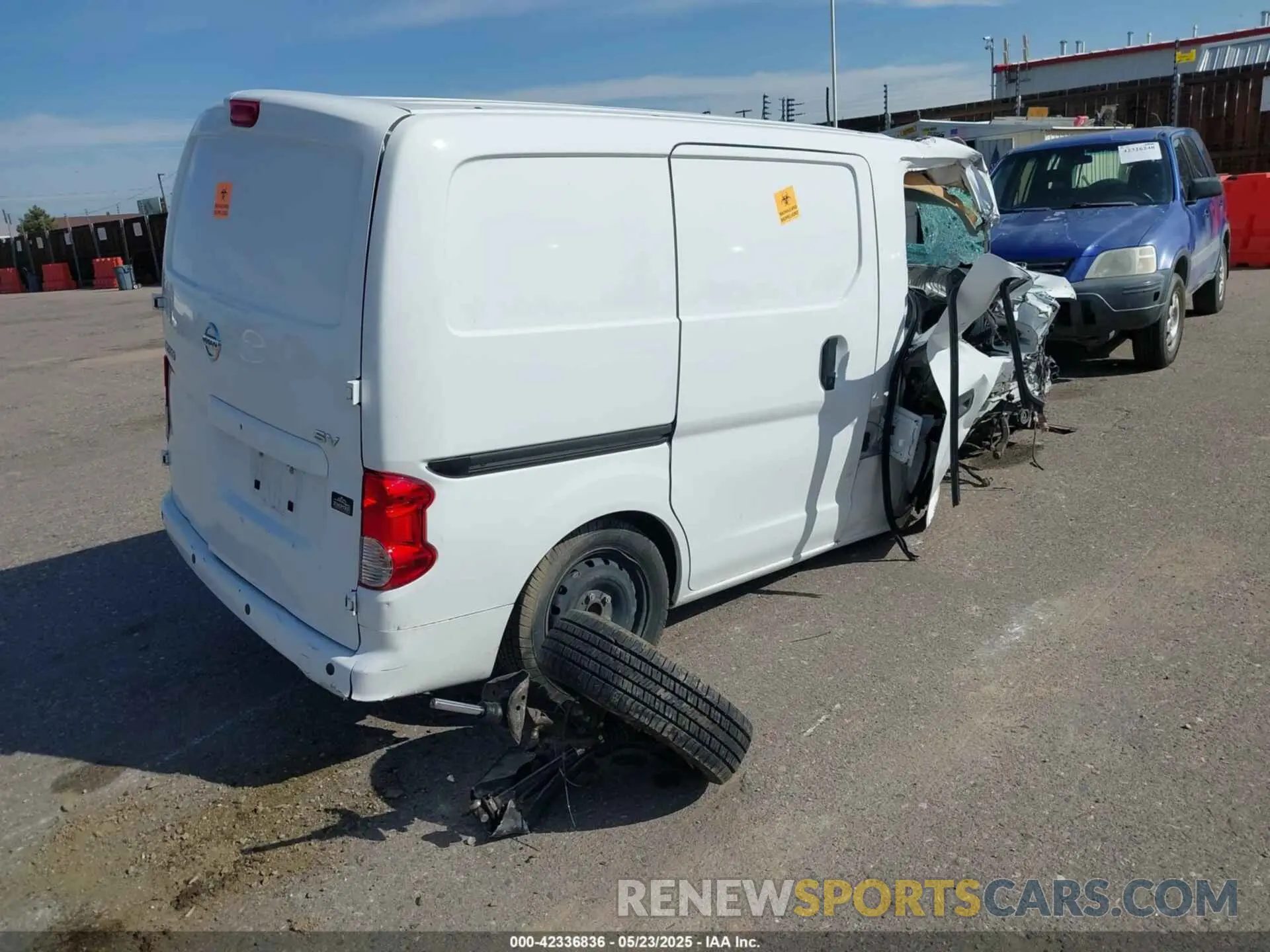 4 Photograph of a damaged car 3N6CM0KNXLK700354 NISSAN NV200  CARGO 2020