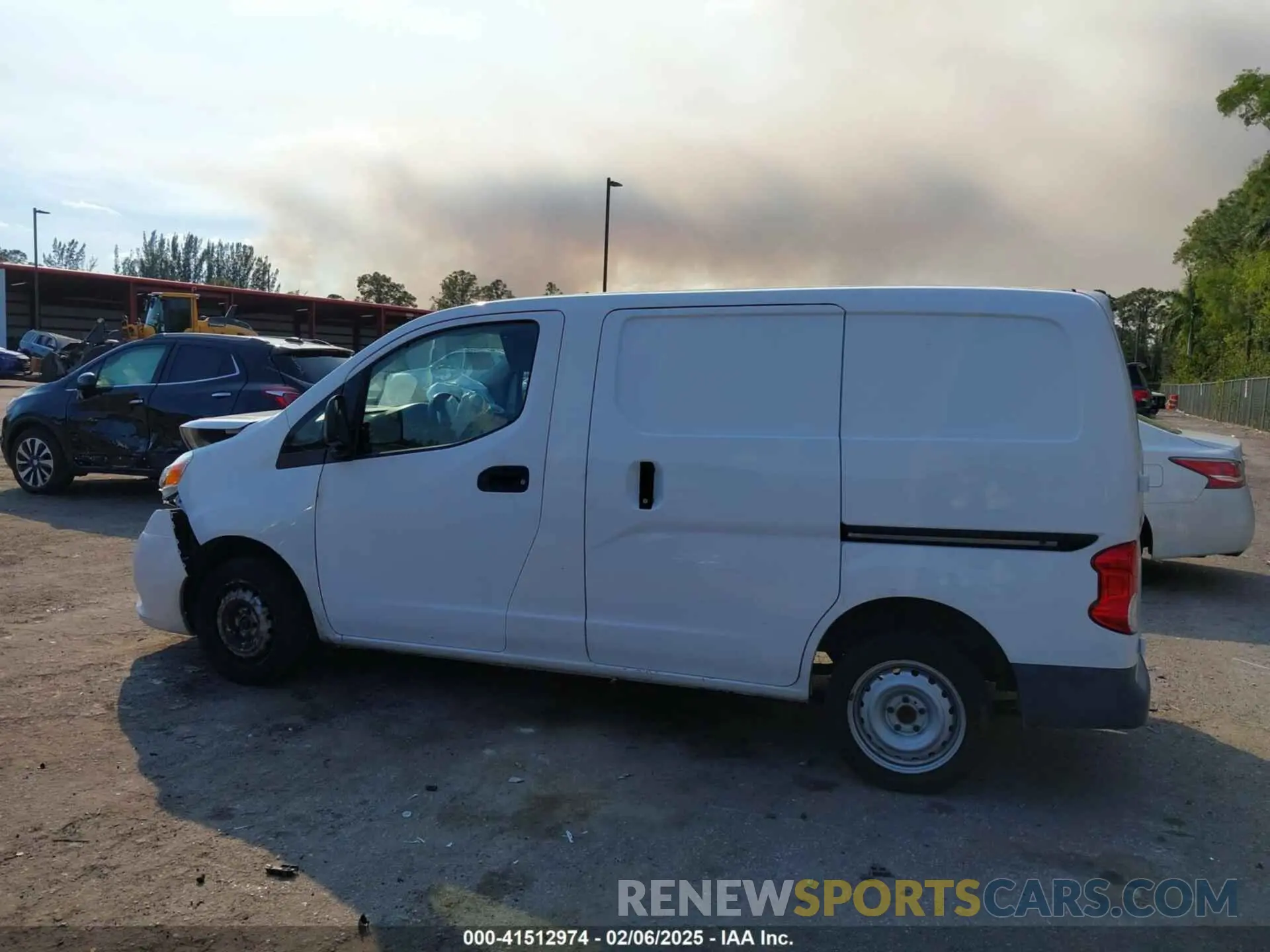 14 Photograph of a damaged car 3N6CM0KNXLK701326 NISSAN NV200  CARGO 2020