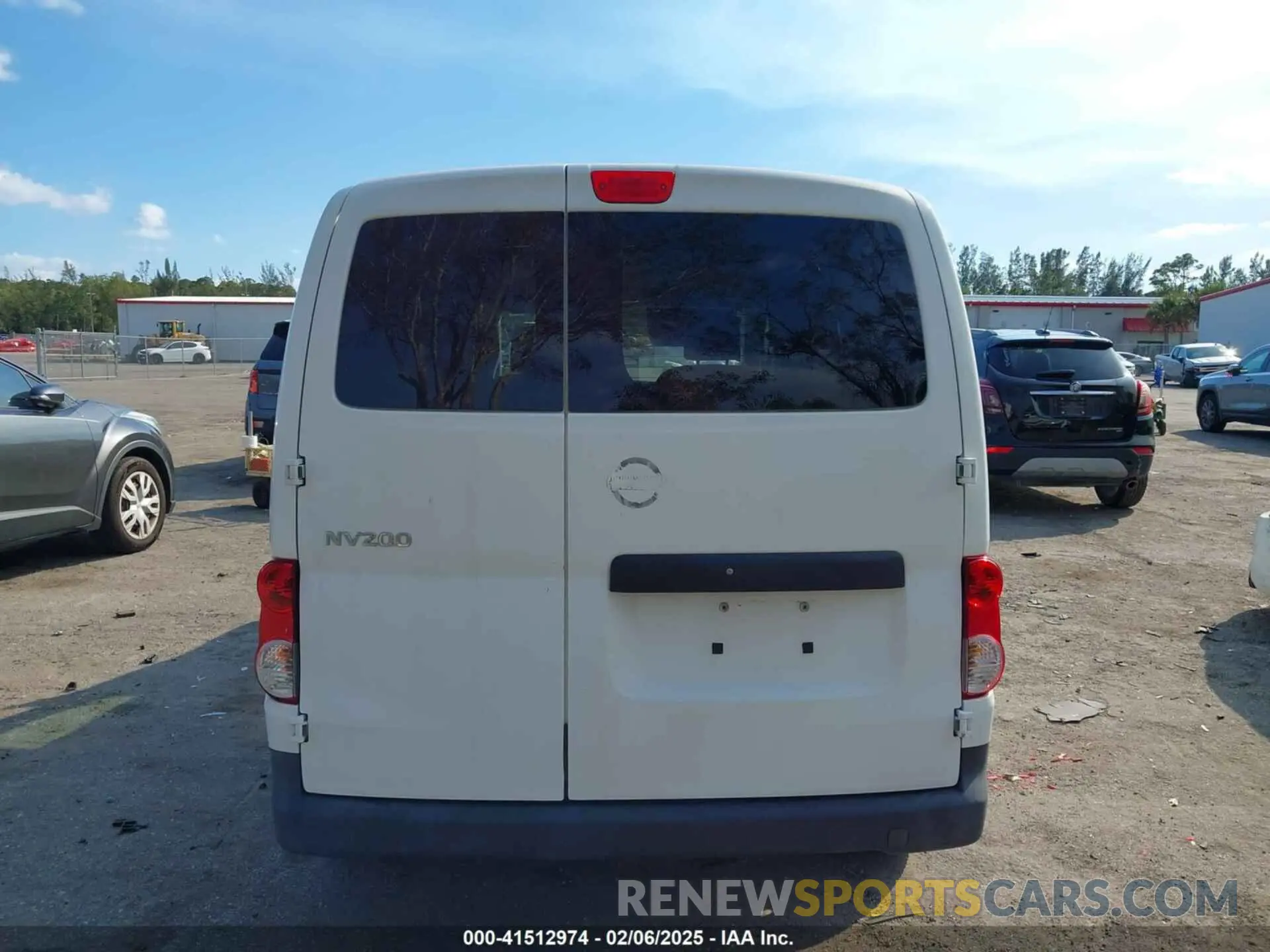 16 Photograph of a damaged car 3N6CM0KNXLK701326 NISSAN NV200  CARGO 2020