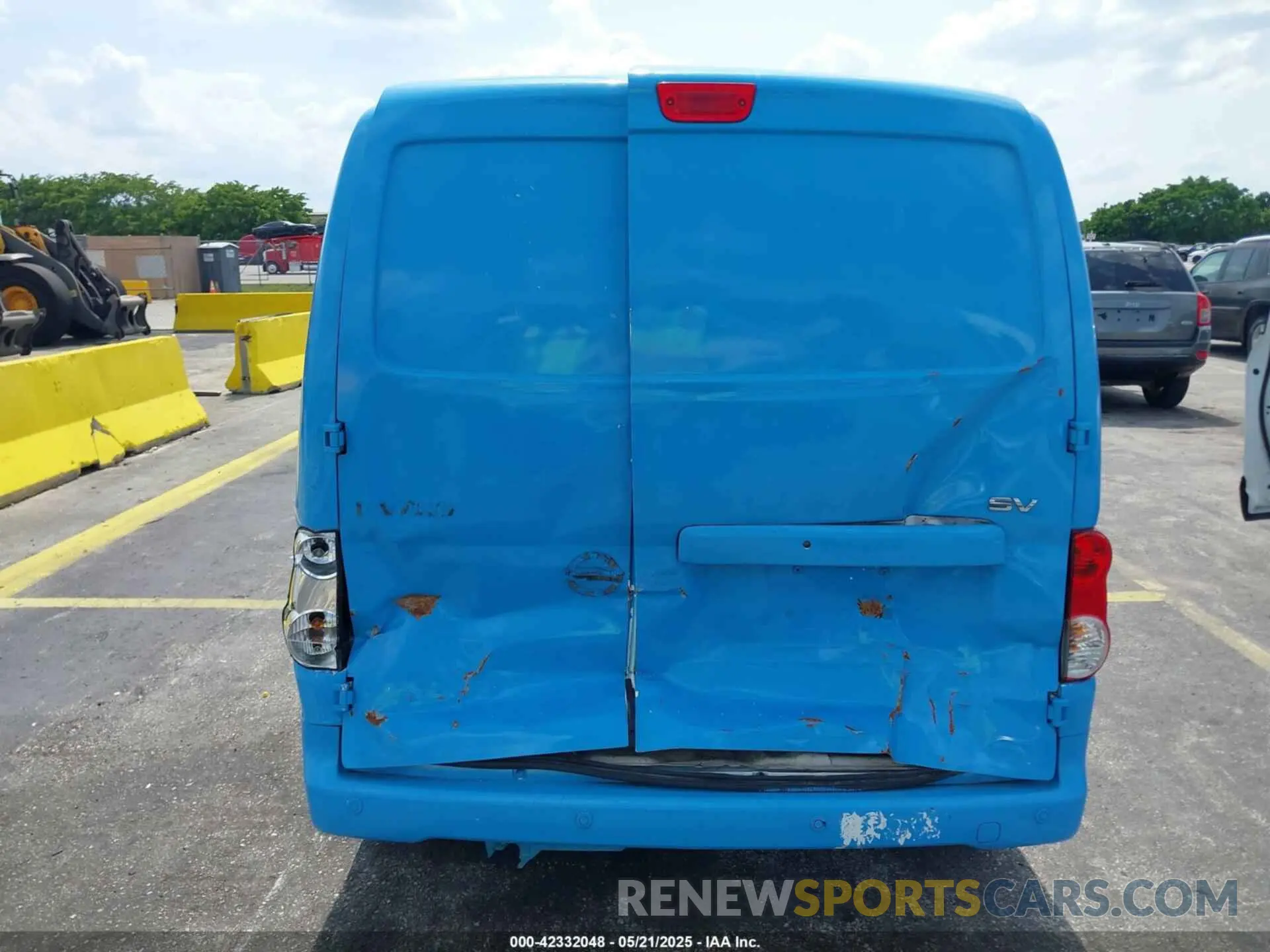6 Photograph of a damaged car 3N6CM0KN0MK693609 NISSAN NV200  CARGO 2021