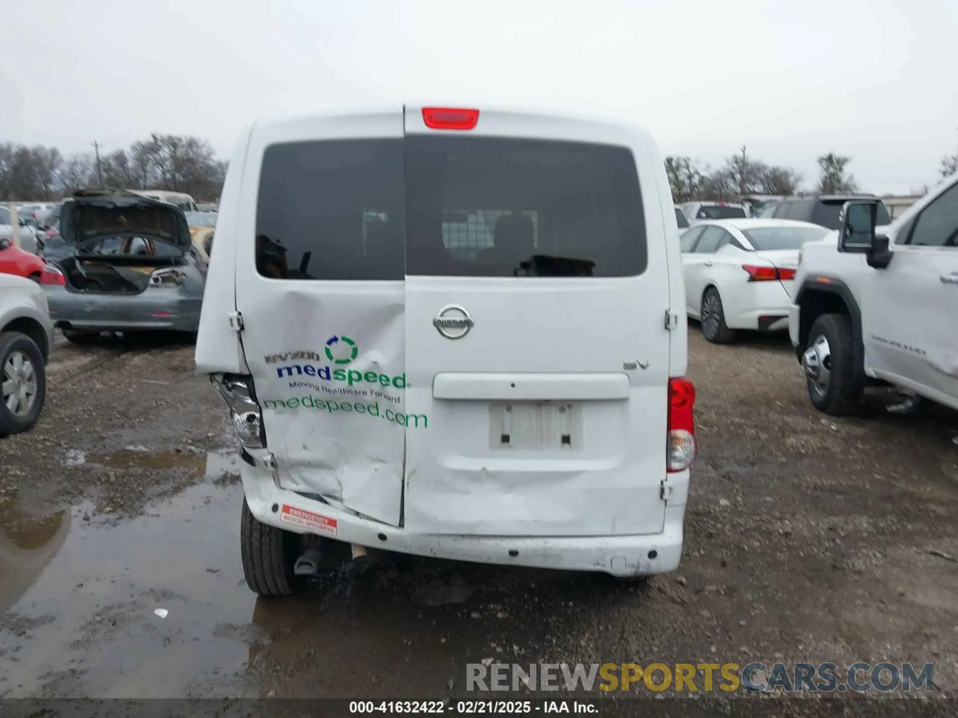 16 Photograph of a damaged car 3N6CM0KN0MK703362 NISSAN NV200  CARGO 2021
