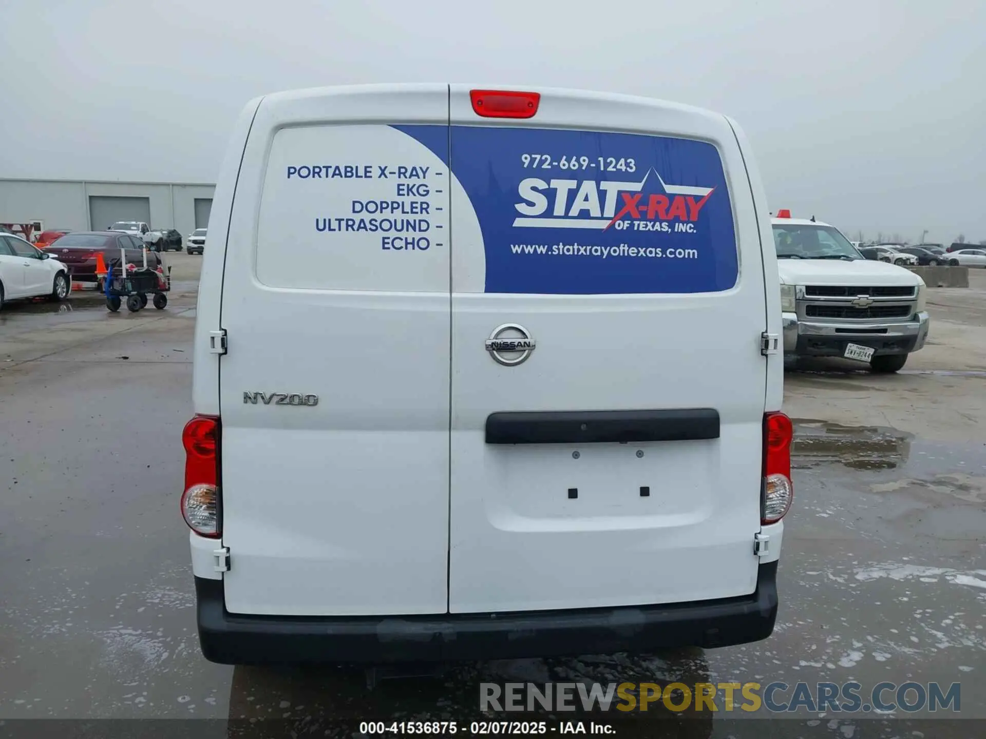17 Photograph of a damaged car 3N6CM0KN1MK701085 NISSAN NV200  CARGO 2021