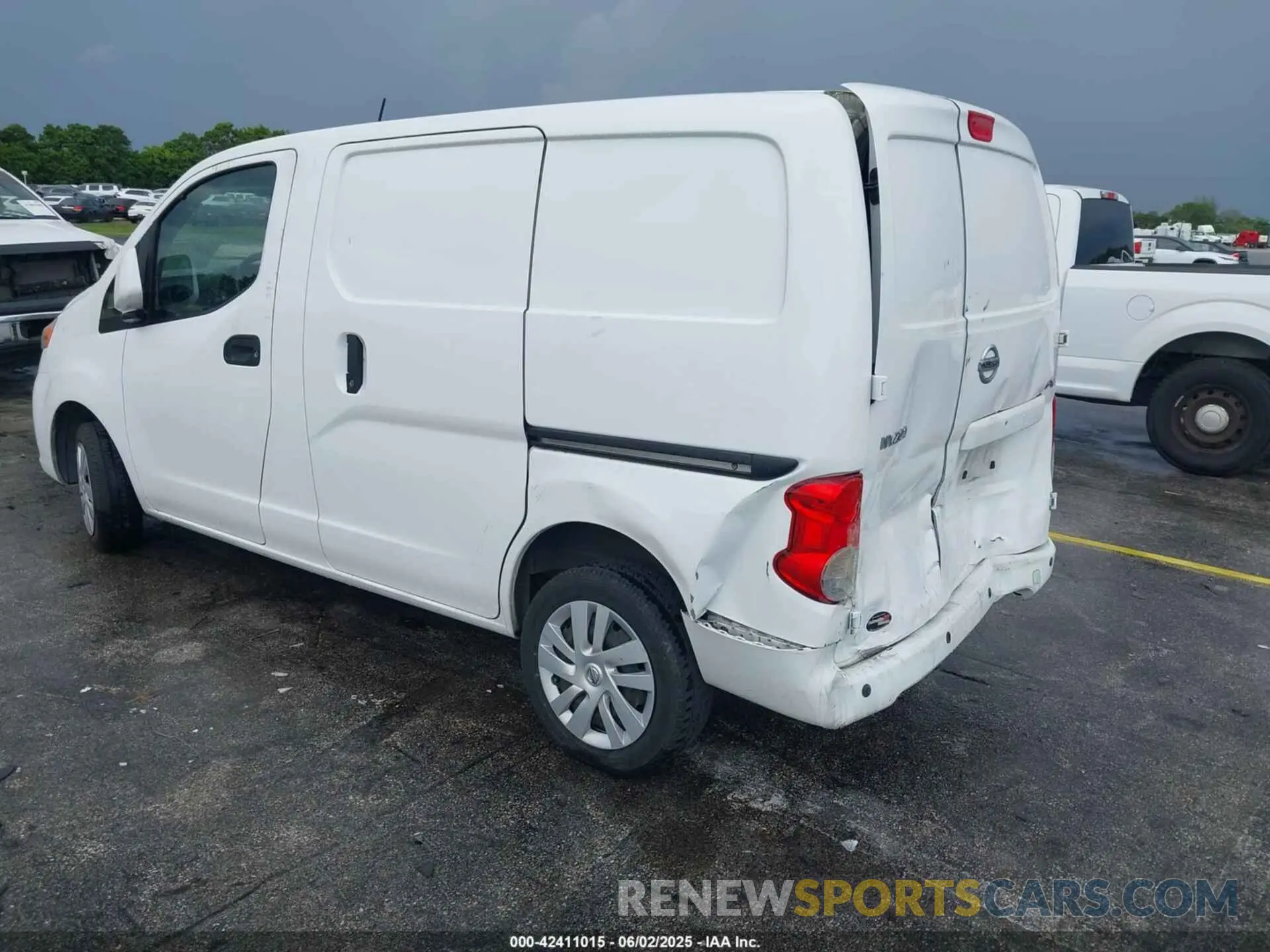 3 Photograph of a damaged car 3N6CM0KN2MK705758 NISSAN NV200  CARGO 2021