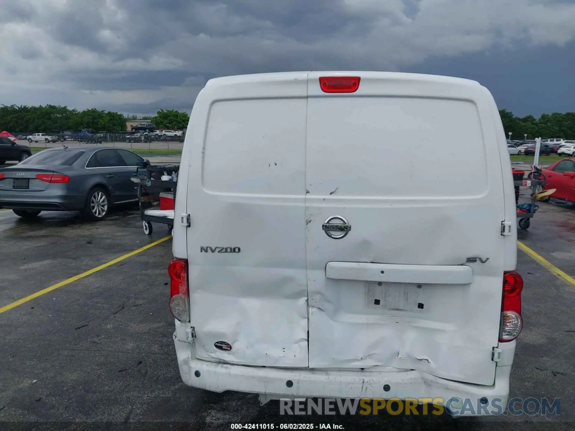 6 Photograph of a damaged car 3N6CM0KN2MK705758 NISSAN NV200  CARGO 2021
