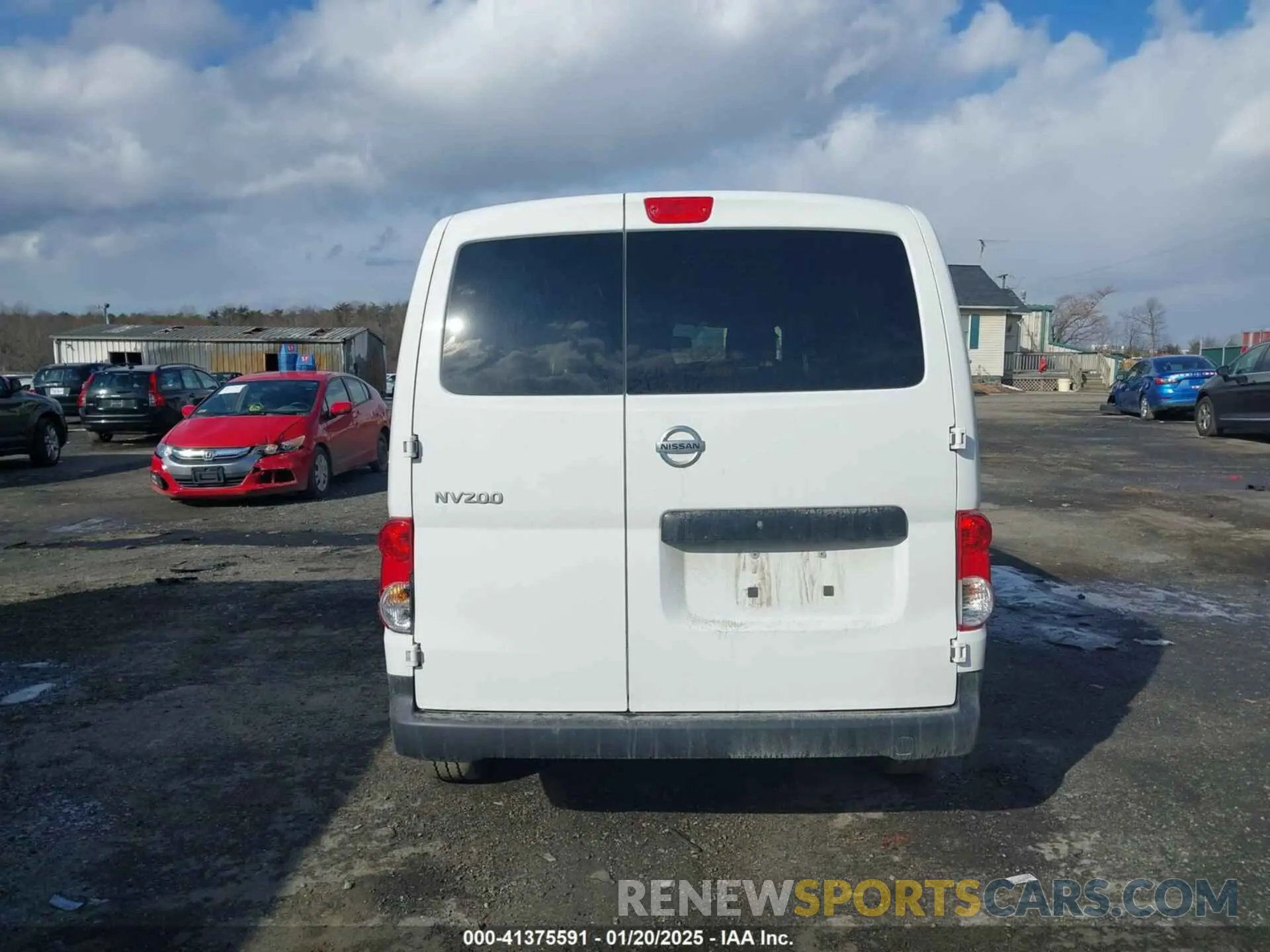 17 Photograph of a damaged car 3N6CM0KN4MK705700 NISSAN NV200  CARGO 2021