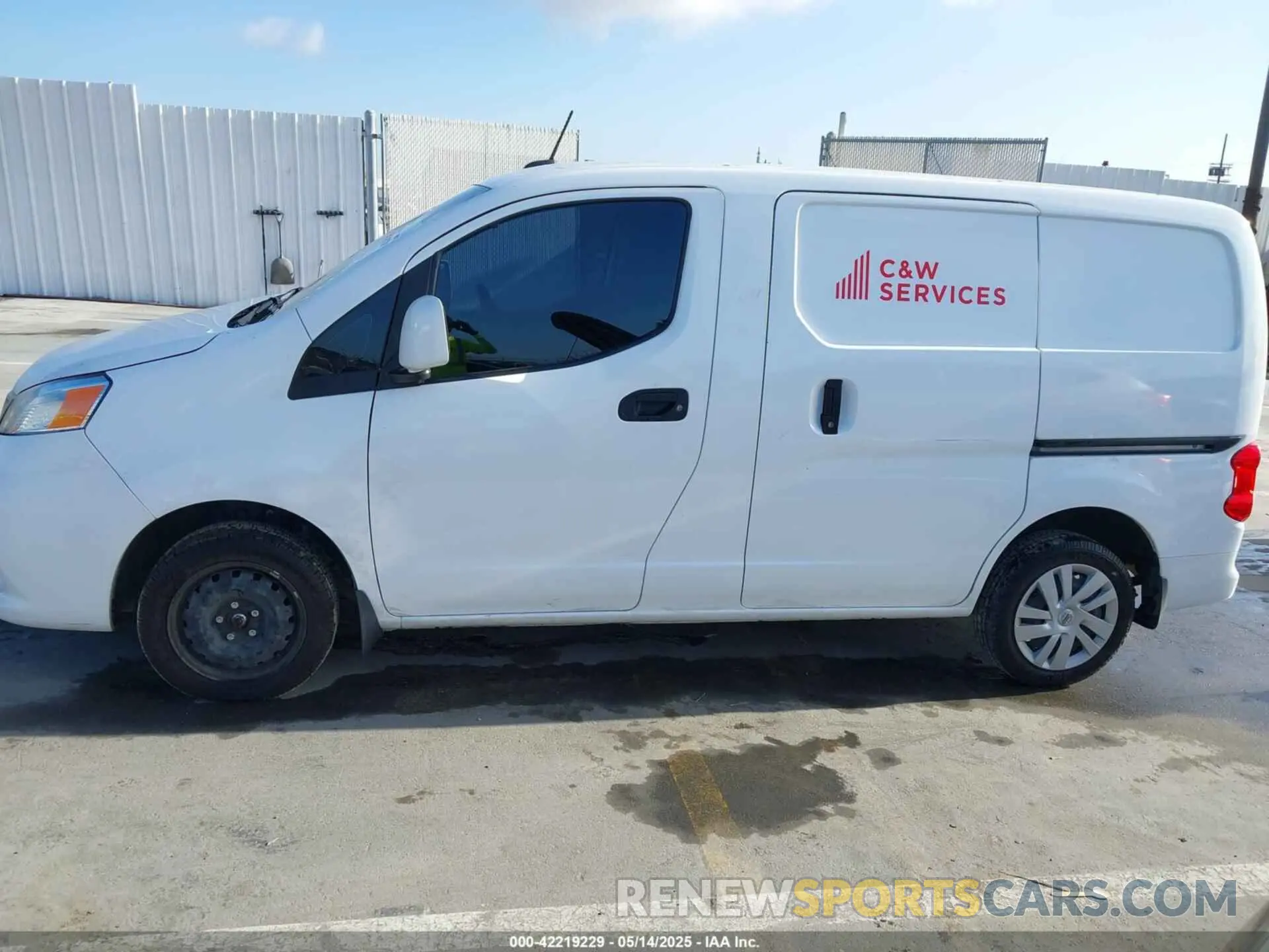 14 Photograph of a damaged car 3N6CM0KN4MK706538 NISSAN NV200  CARGO 2021