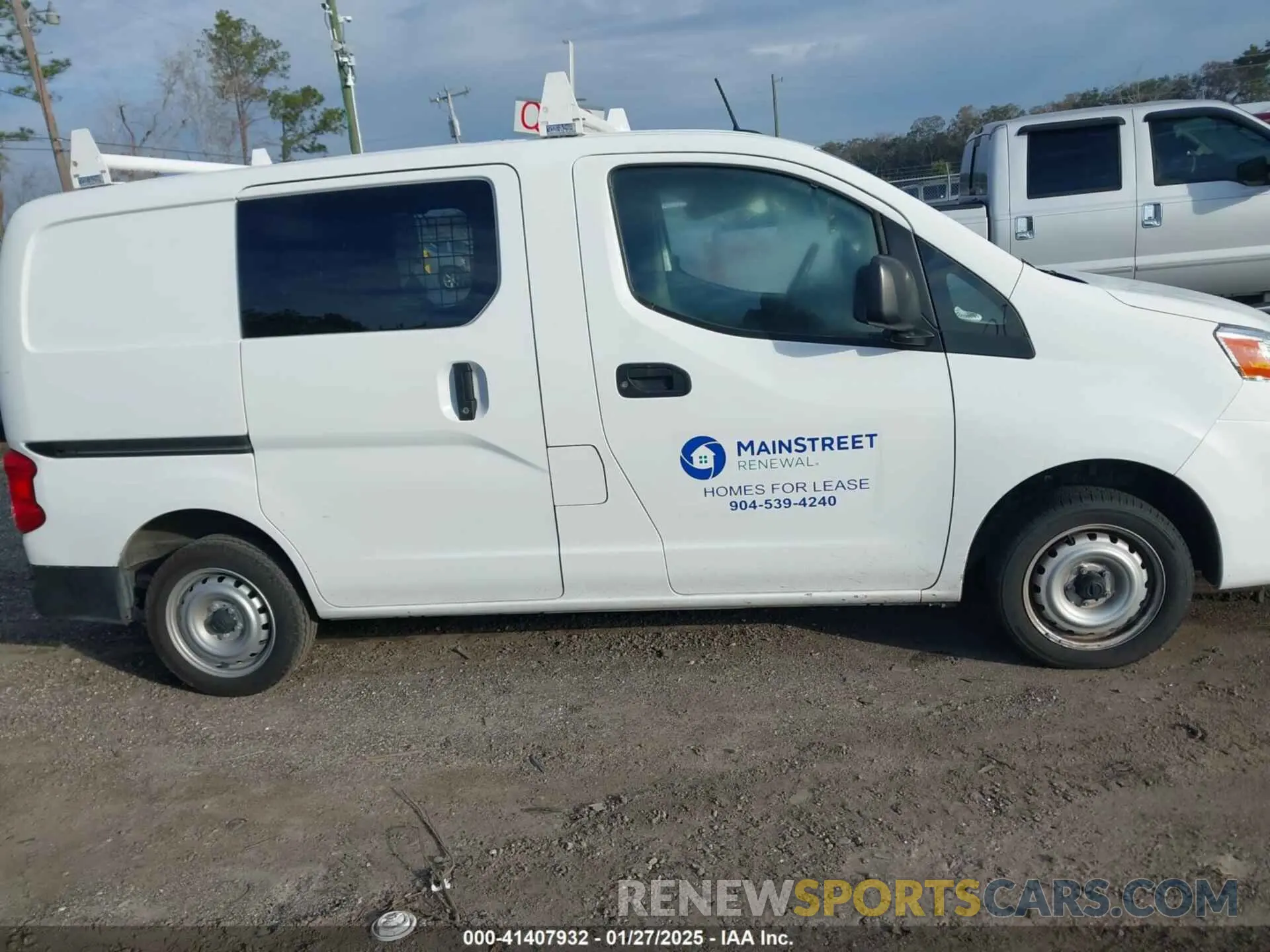 13 Photograph of a damaged car 3N6CM0KN6MK706475 NISSAN NV200  CARGO 2021