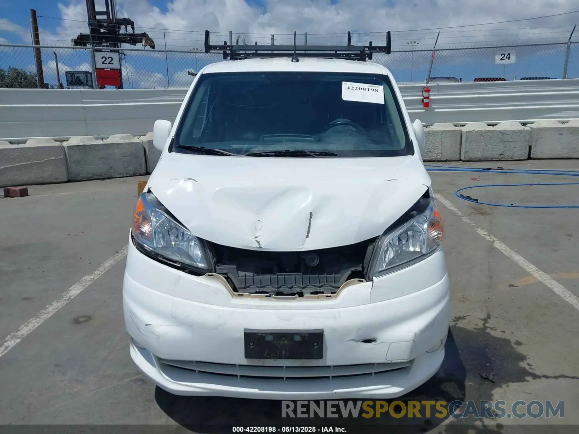 12 Photograph of a damaged car 3N6CM0KN8MK696922 NISSAN NV200  CARGO 2021