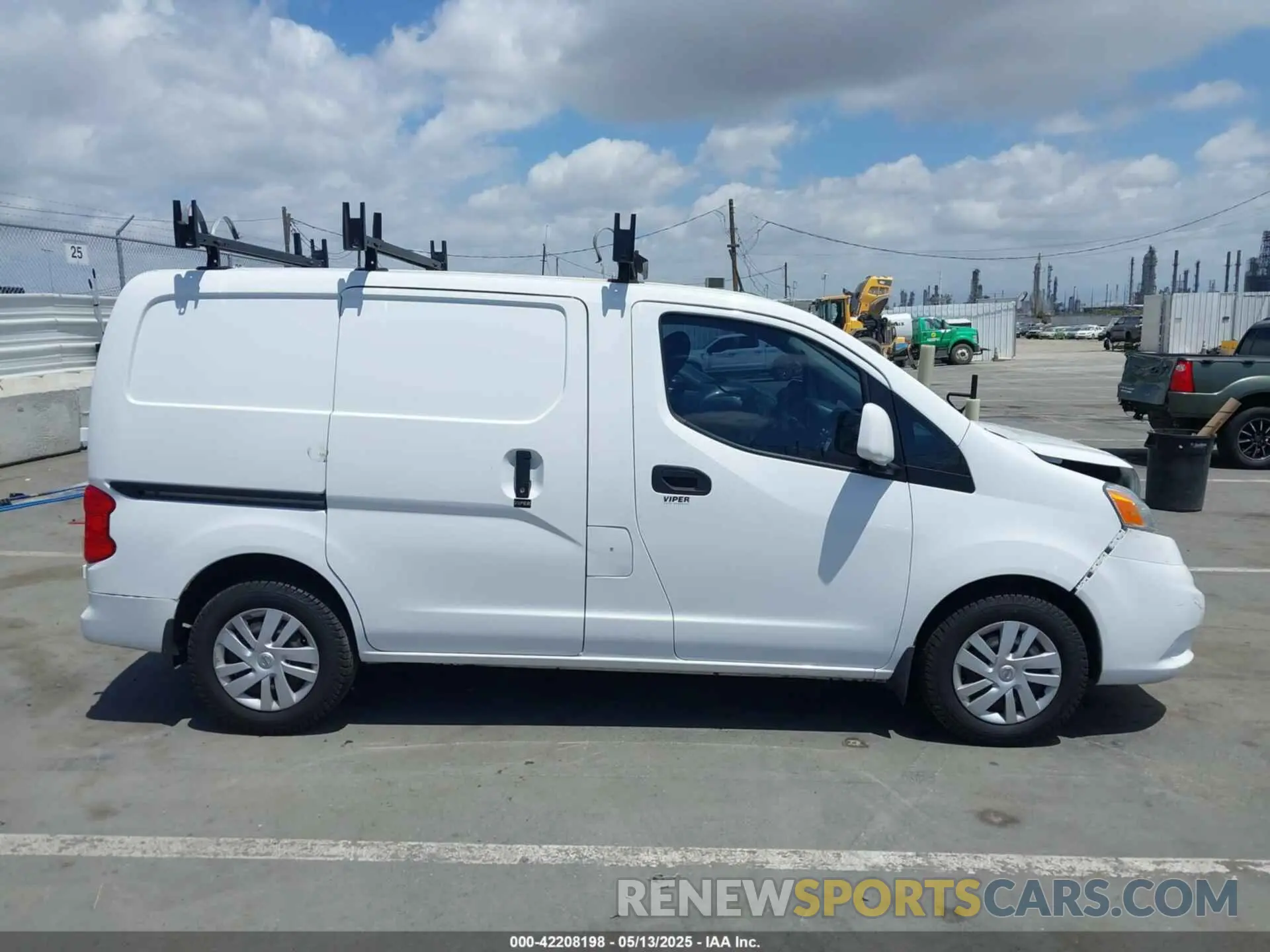 13 Photograph of a damaged car 3N6CM0KN8MK696922 NISSAN NV200  CARGO 2021