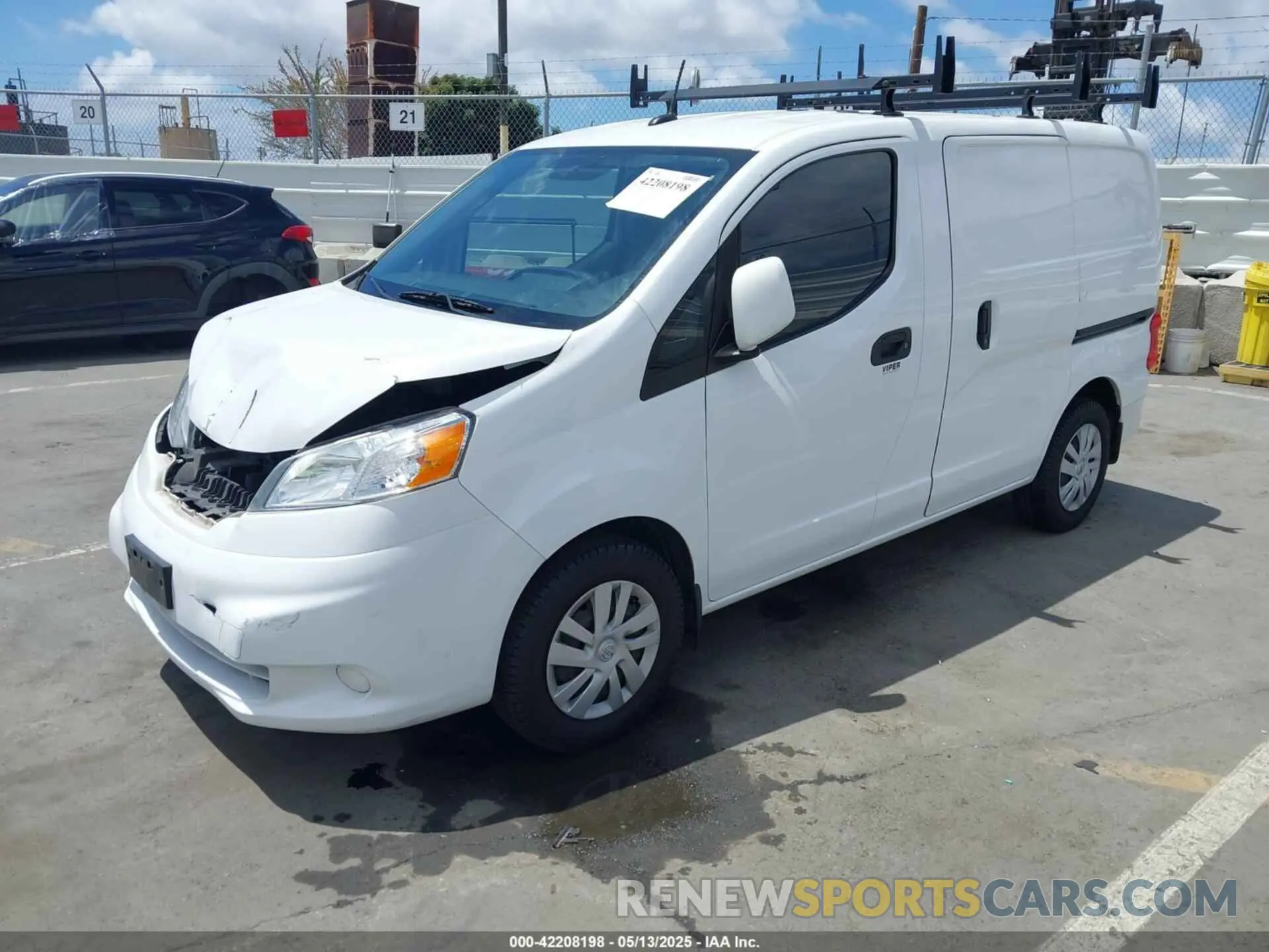 2 Photograph of a damaged car 3N6CM0KN8MK696922 NISSAN NV200  CARGO 2021