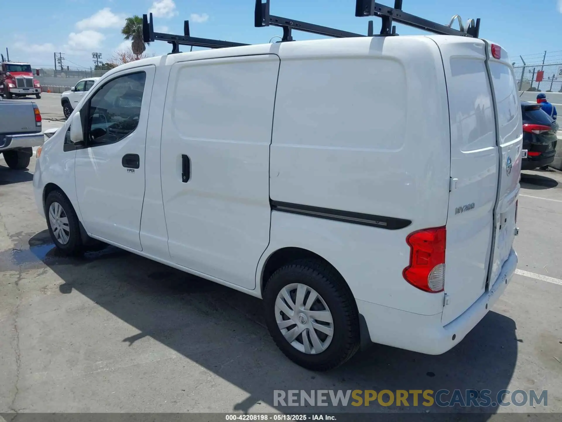 3 Photograph of a damaged car 3N6CM0KN8MK696922 NISSAN NV200  CARGO 2021