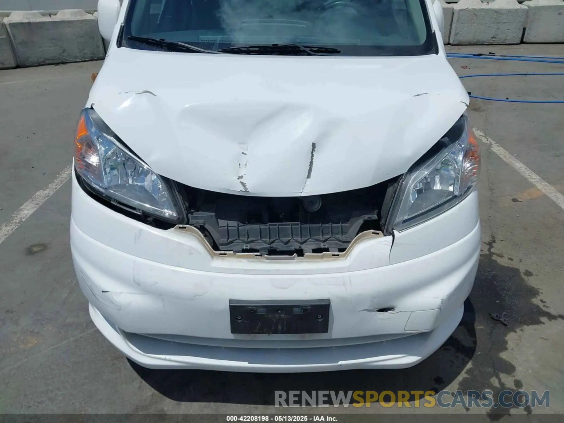 6 Photograph of a damaged car 3N6CM0KN8MK696922 NISSAN NV200  CARGO 2021