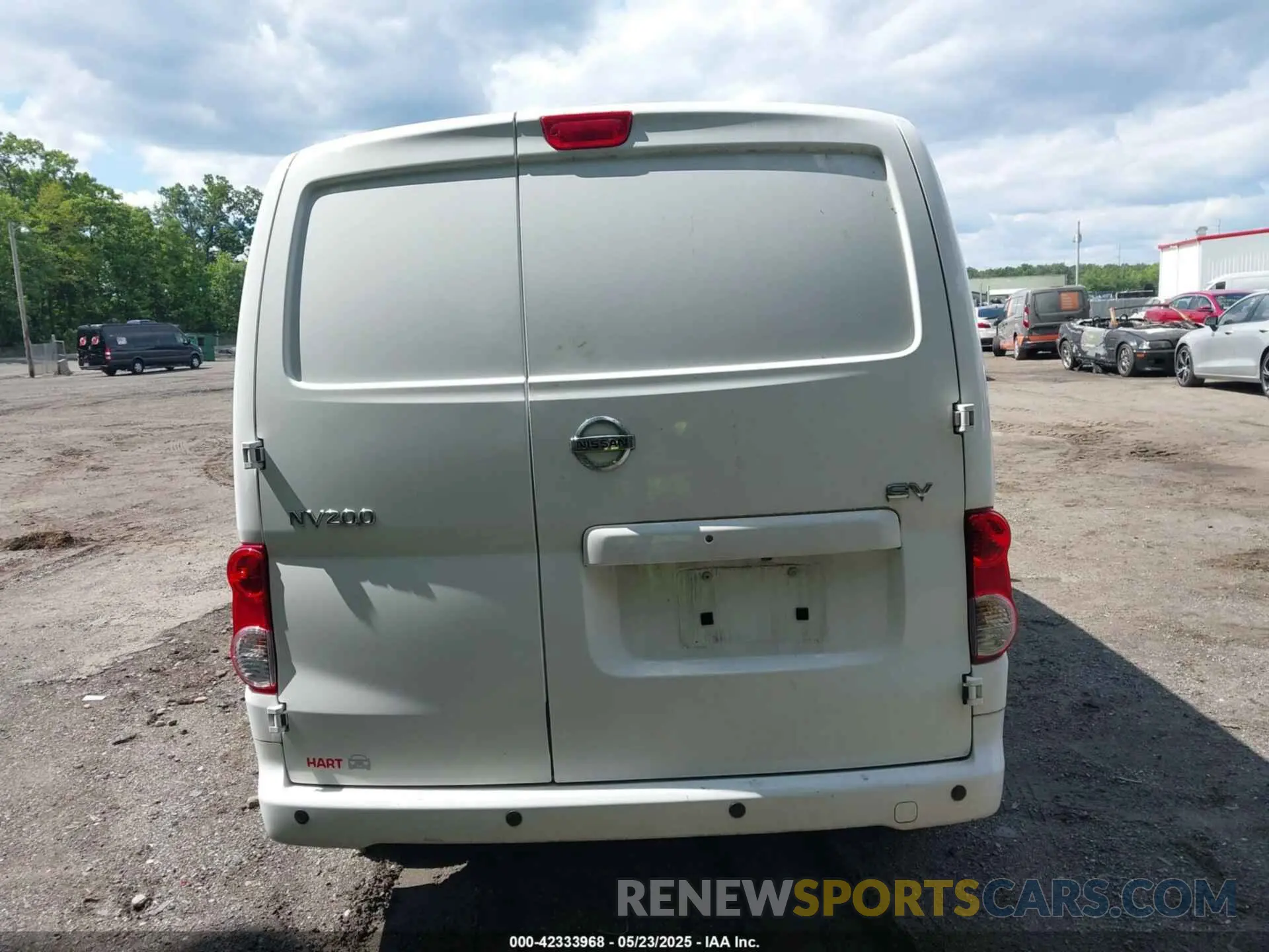 16 Photograph of a damaged car 3N6CM0KN8MK705506 NISSAN NV200  CARGO 2021