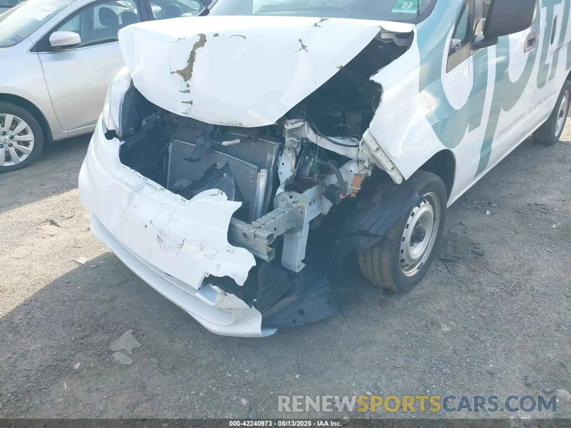 6 Photograph of a damaged car 3N6CM0KN9MK696704 NISSAN NV200  CARGO 2021