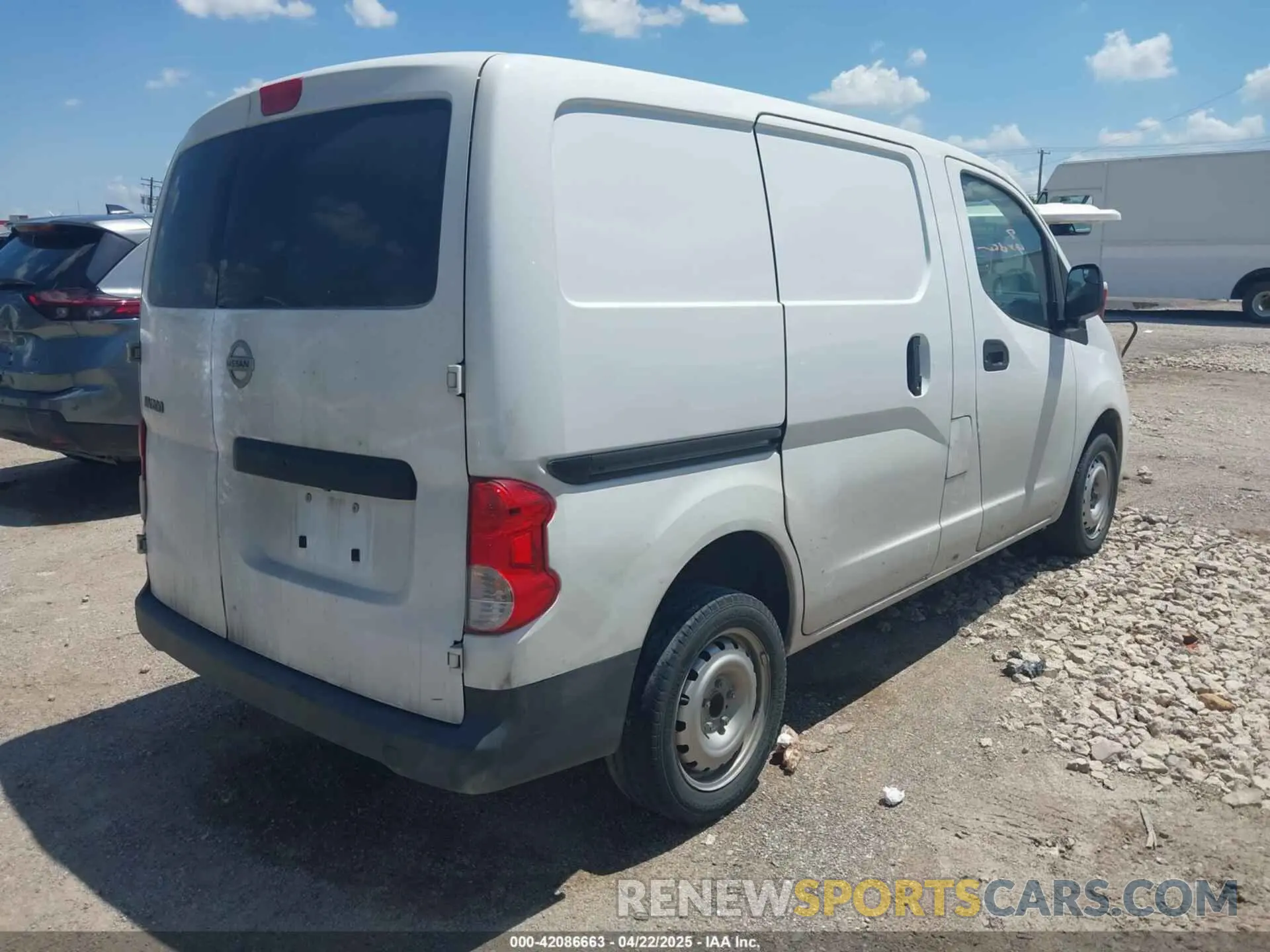 4 Photograph of a damaged car 3N6CM0KN9MK701951 NISSAN NV200  CARGO 2021