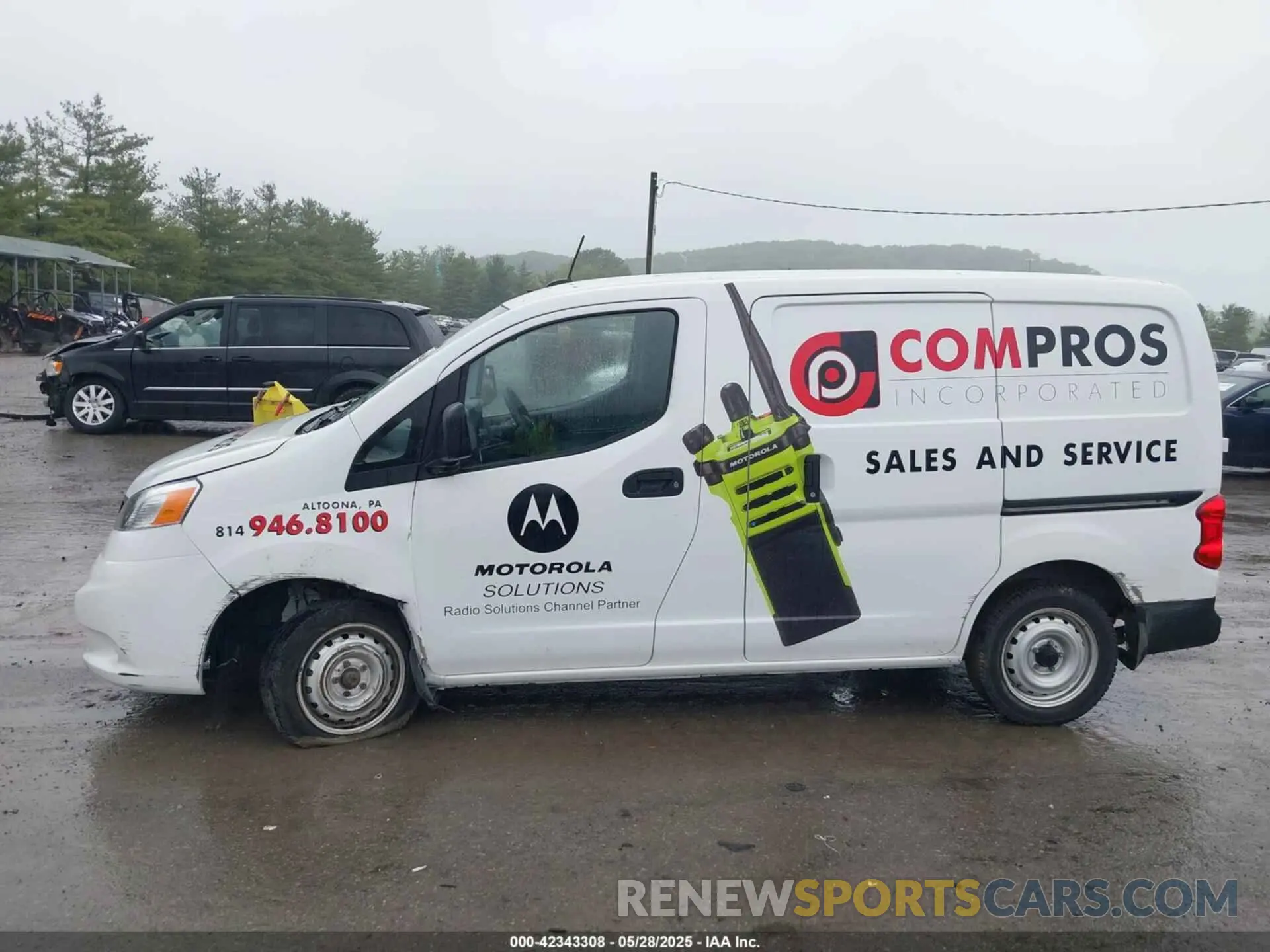 14 Photograph of a damaged car 3N6CM0KNXMK690197 NISSAN NV200  CARGO 2021