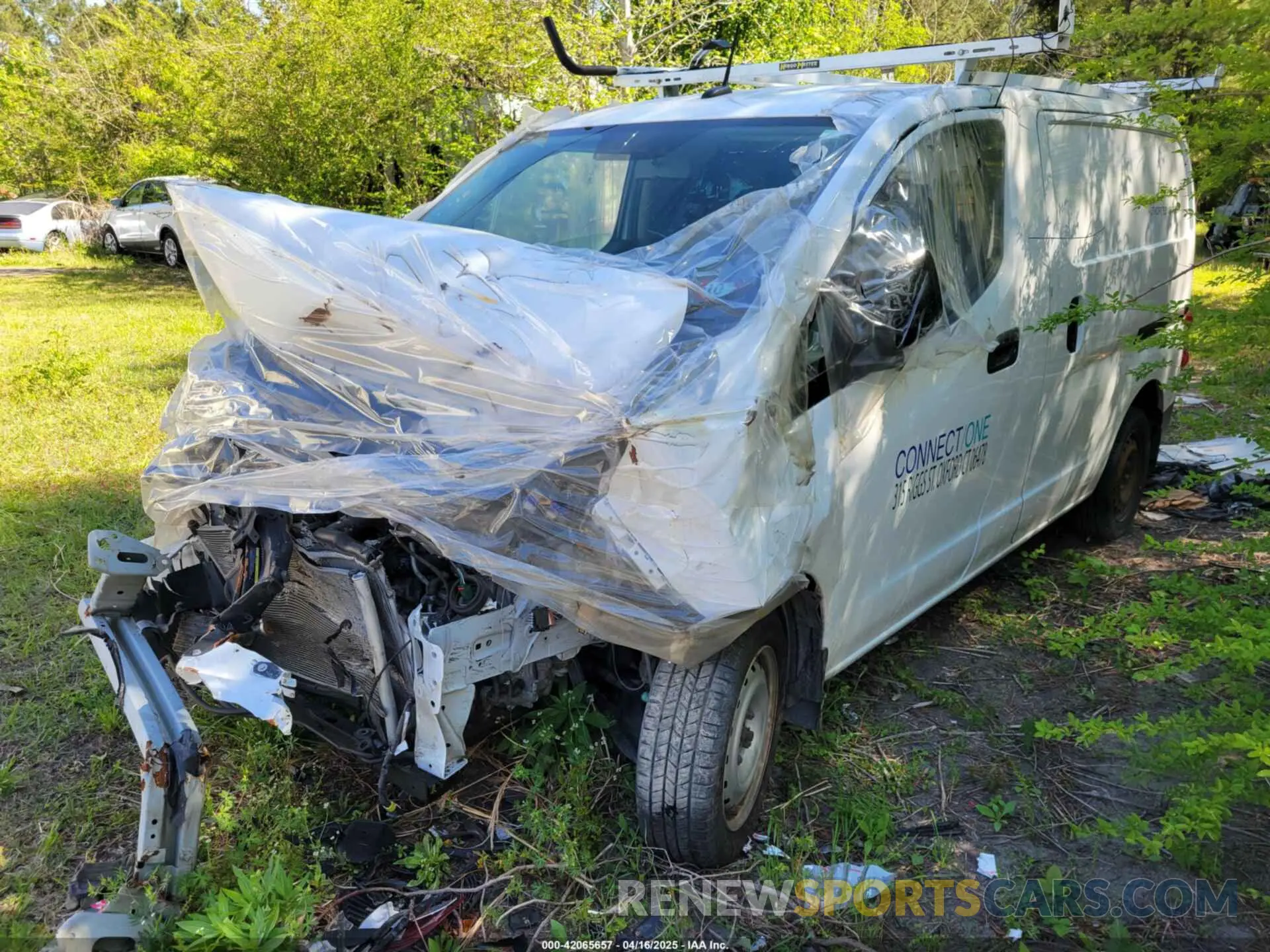 2 Photograph of a damaged car 3N6CM0KN0LK696038 NISSAN NV200 COMPACT CARGO 2020