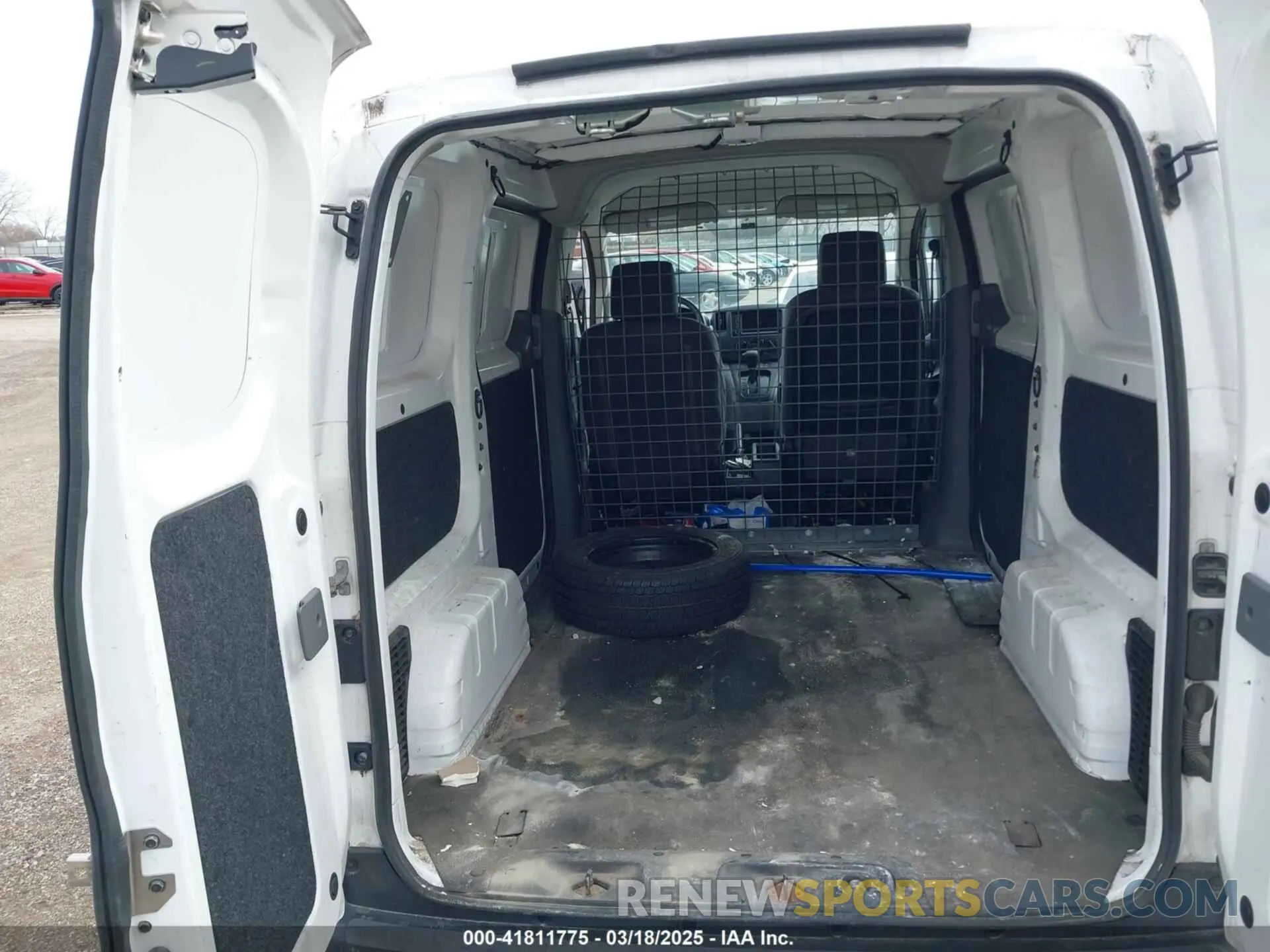 8 Photograph of a damaged car 3N6CM0KNXLK690490 NISSAN NV200 COMPACT CARGO 2020