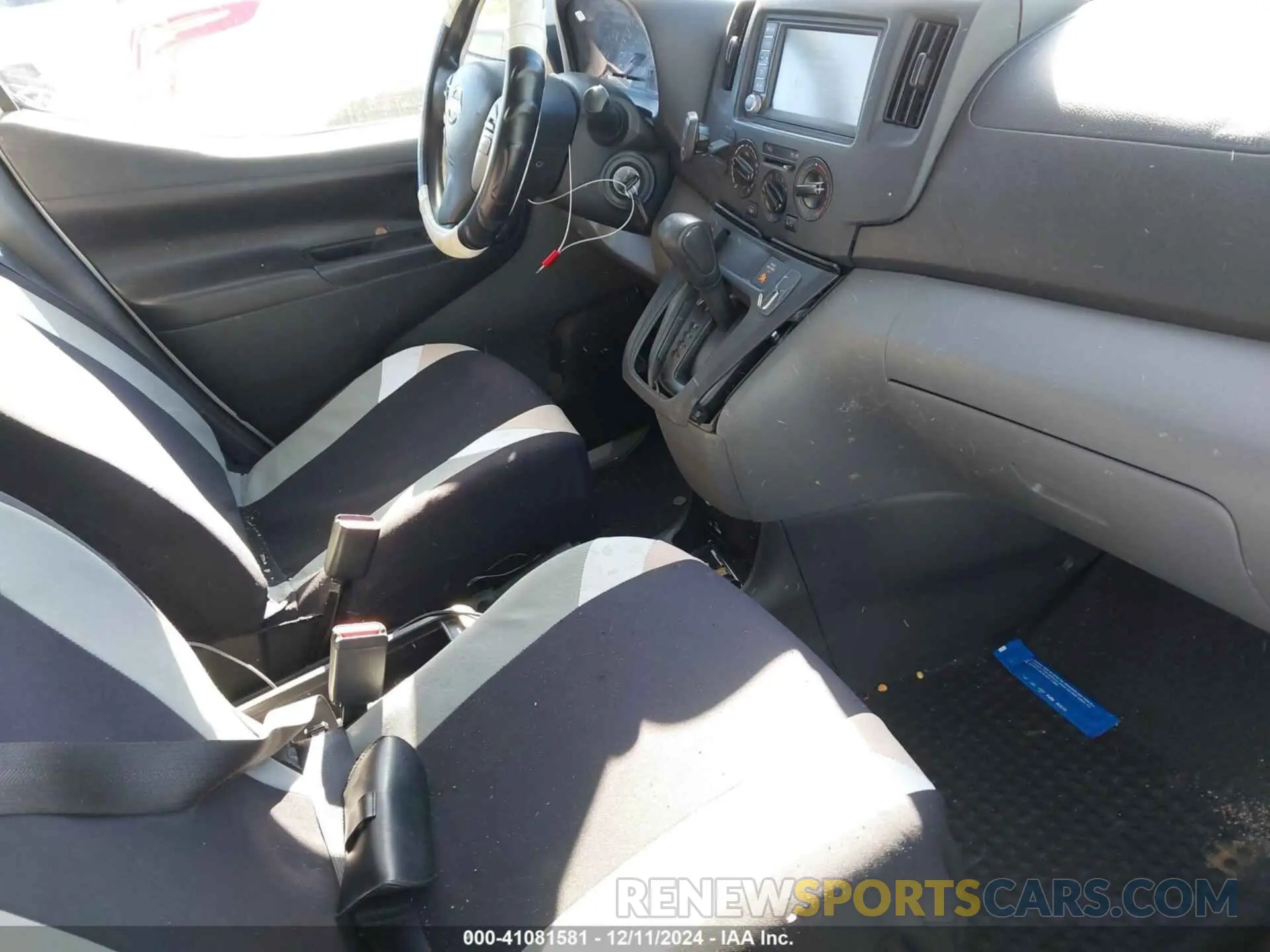 5 Photograph of a damaged car 3N6CM0KN0MK700297 NISSAN NV200 COMPACT CARGO 2021
