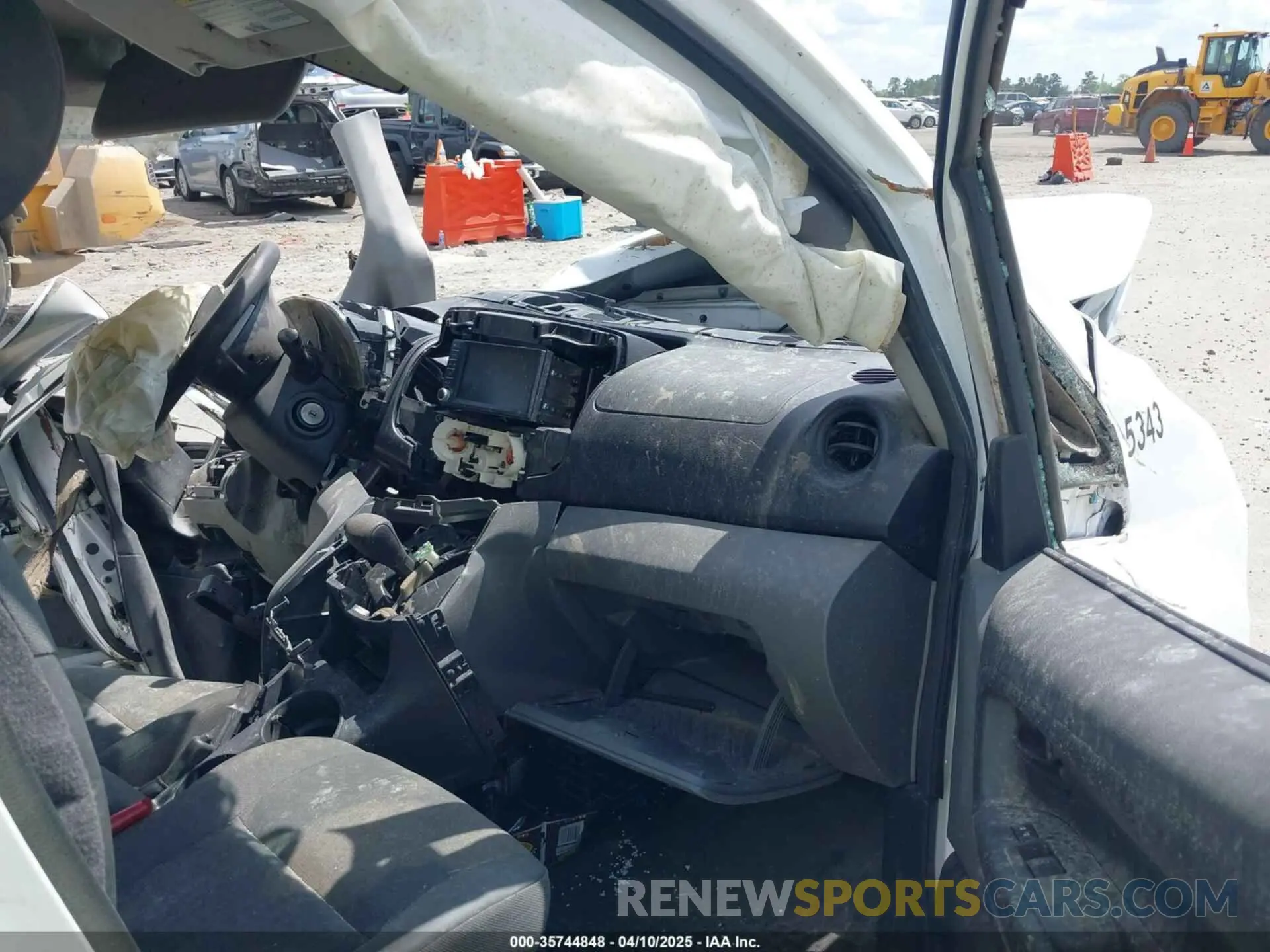 5 Photograph of a damaged car 3N6CM0KN9MK695343 NISSAN NV200 COMPACT CARGO 2021