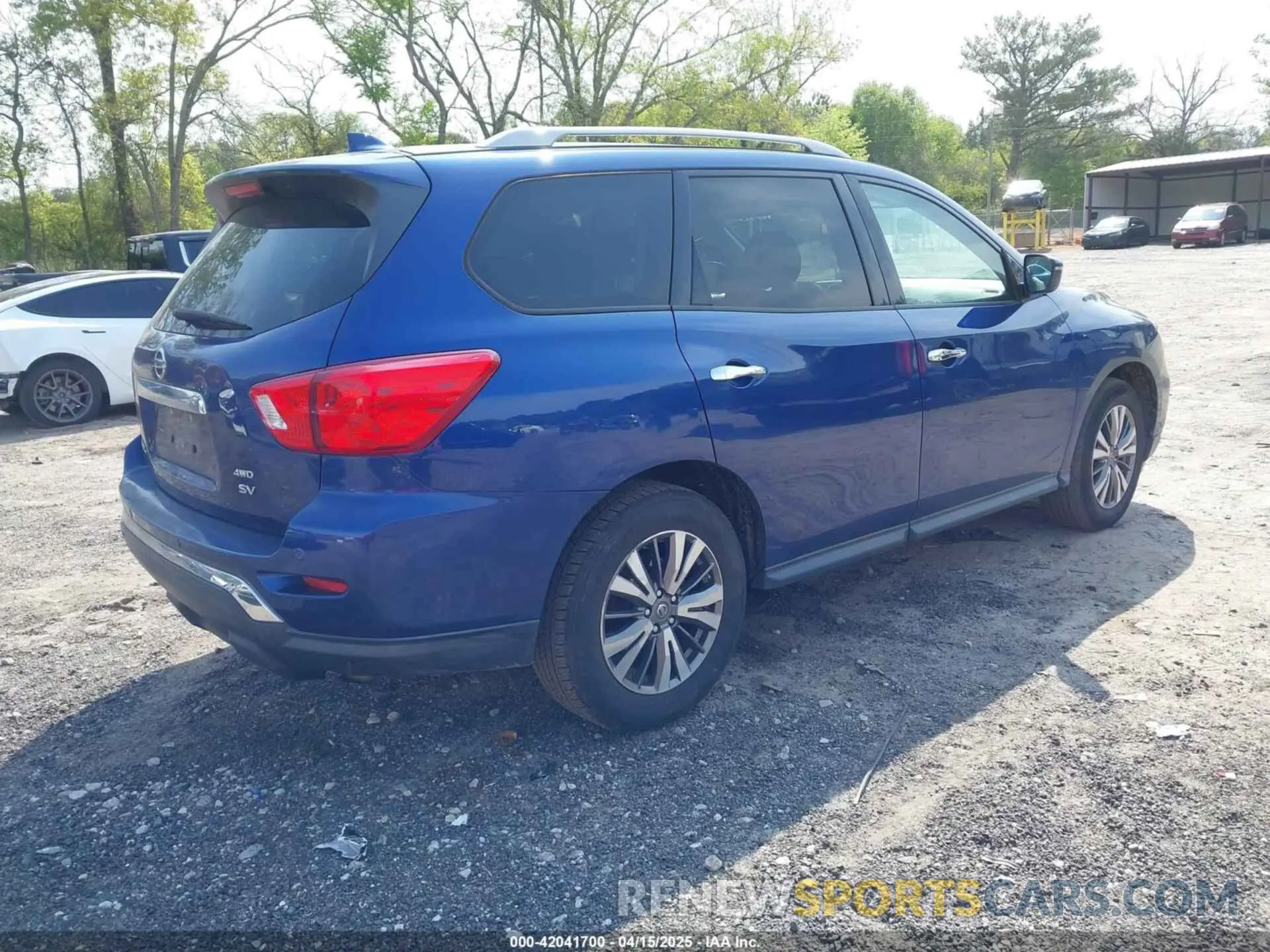 4 Photograph of a damaged car 5N1DR2MM0KC577690 NISSAN PATHFINDER 2019