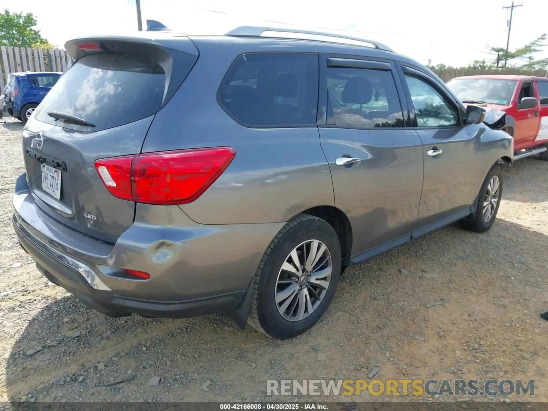 4 Photograph of a damaged car 5N1DR2MM0KC577754 NISSAN PATHFINDER 2019