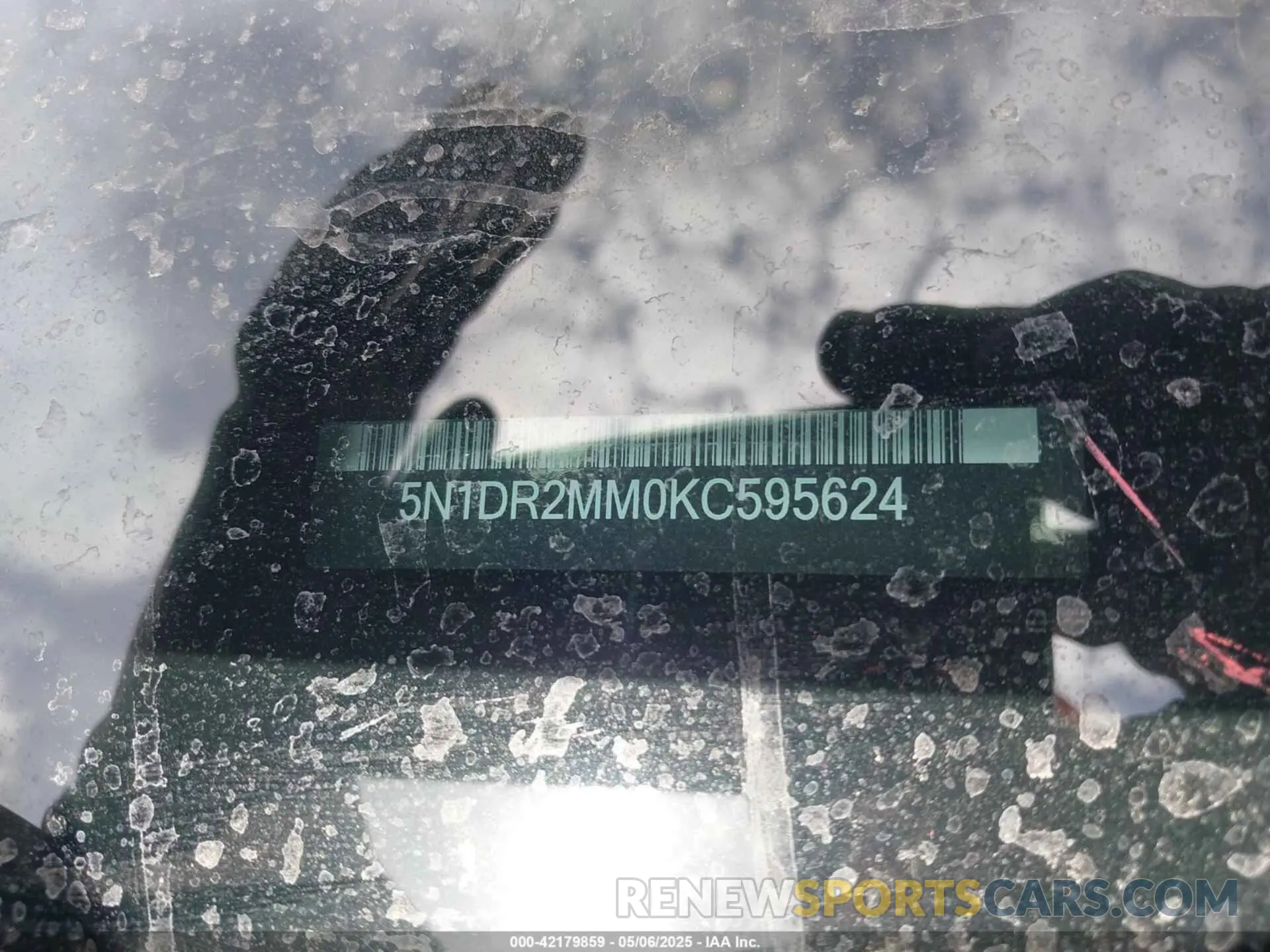 9 Photograph of a damaged car 5N1DR2MM0KC595624 NISSAN PATHFINDER 2019